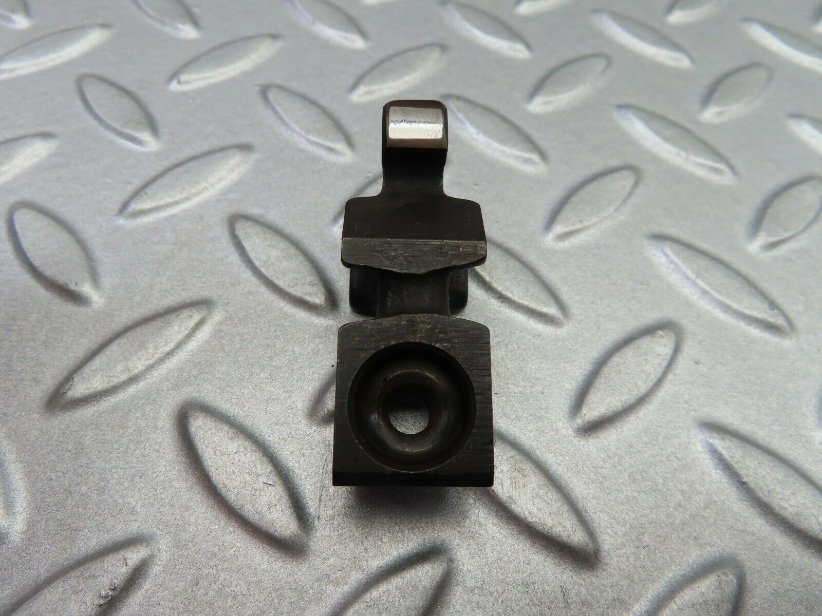 6279 Mercedes-Benz W126 380SE Rocker Arm