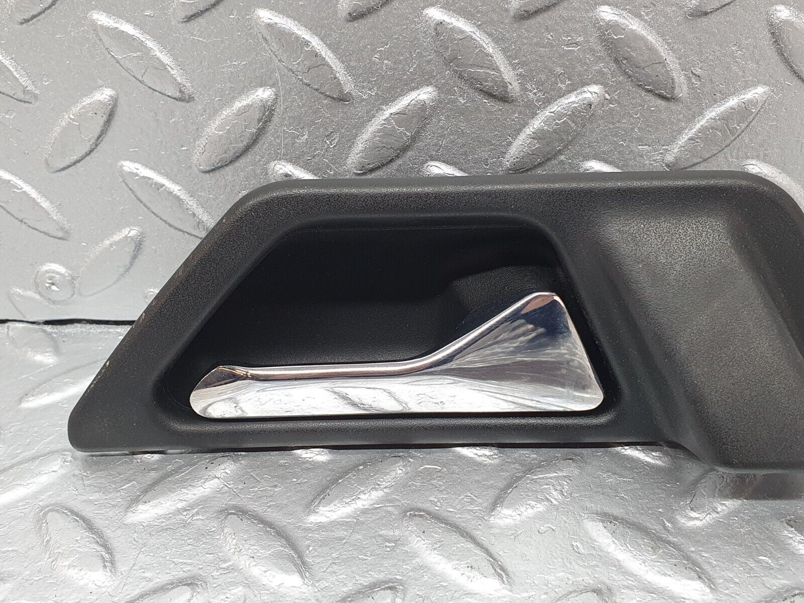 41515 Mercedes-Benz W124 200E Interior Door Handle Right Side 1247600261