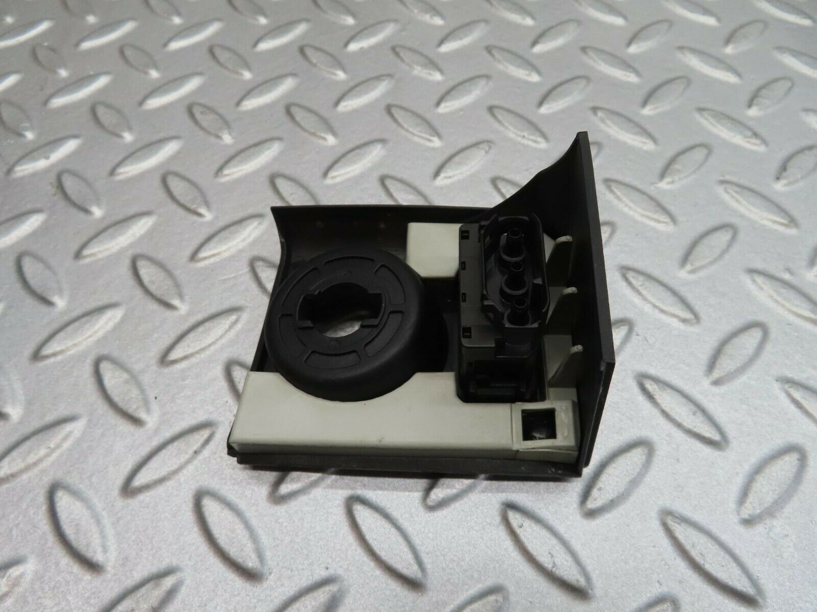 12182 Mercedes-Benz R129 300SL Coupe Headlight Switch Surround & Switch 1248000473