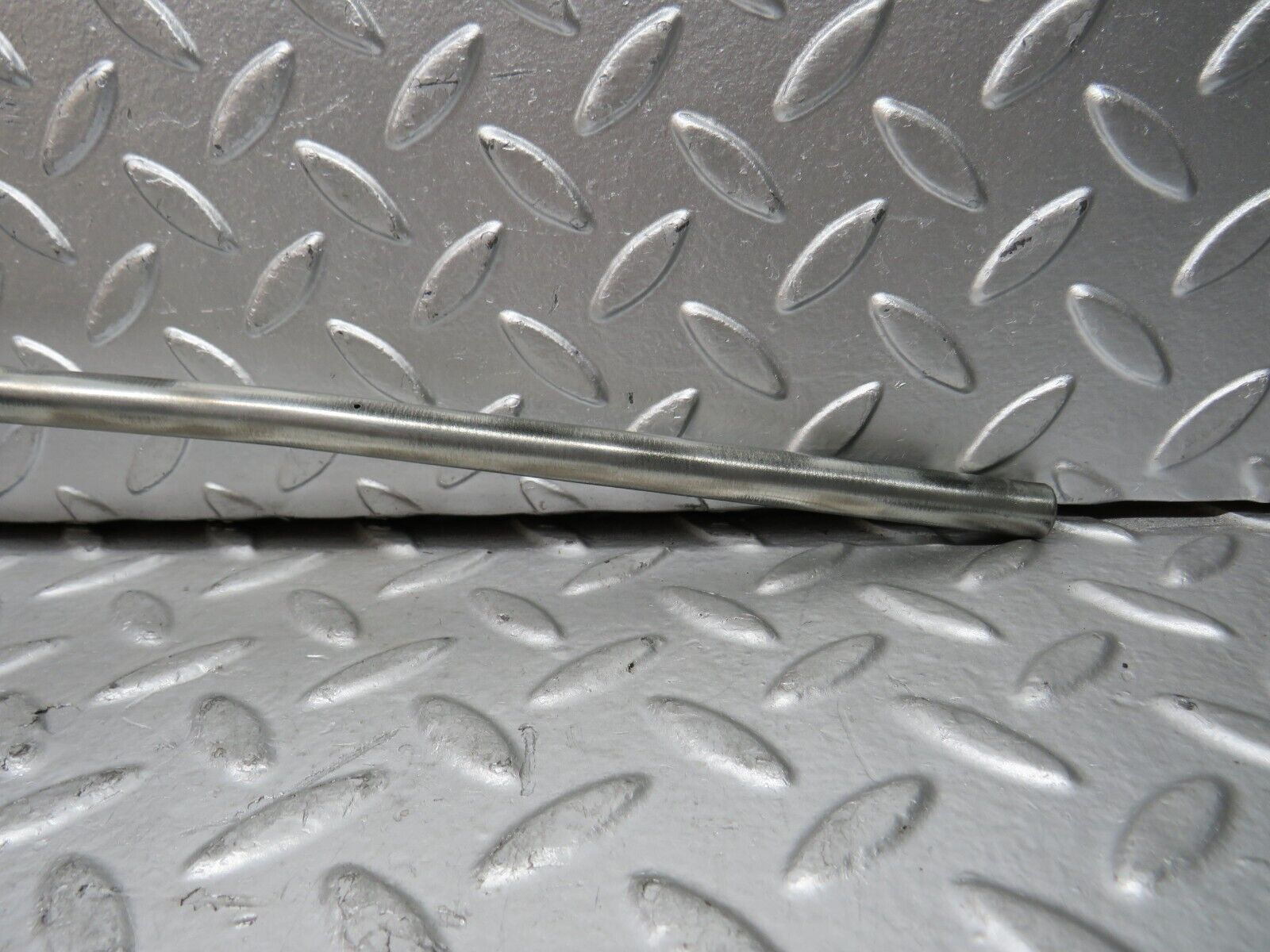 28967 Mercedes-Benz C124 320E Oil Dipstick