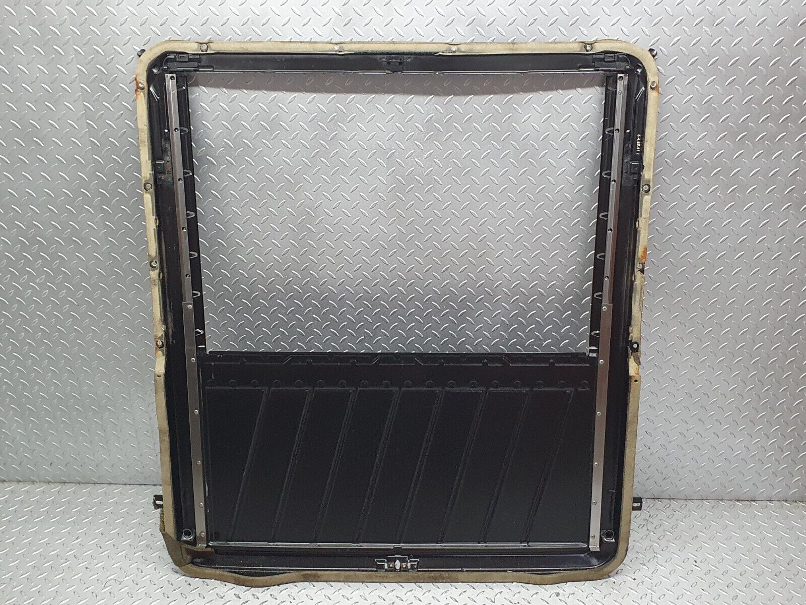 41142 Mercedes-Benz W126 300SE Power Sunroof Frame