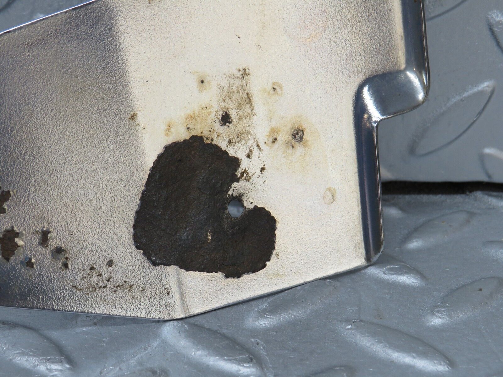 36892 Mercedes-Benz C126 420SEC Coupe Door Chrome Cover Right Side