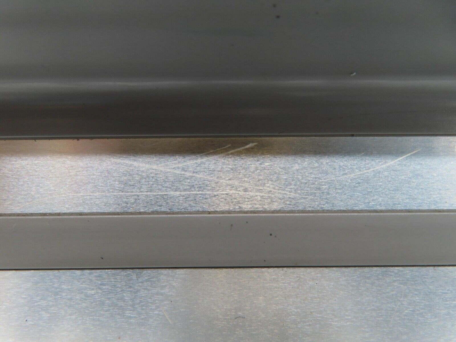 16443 Mercedes-Benz W124 260E Rear Left Door Sill Trim Grey