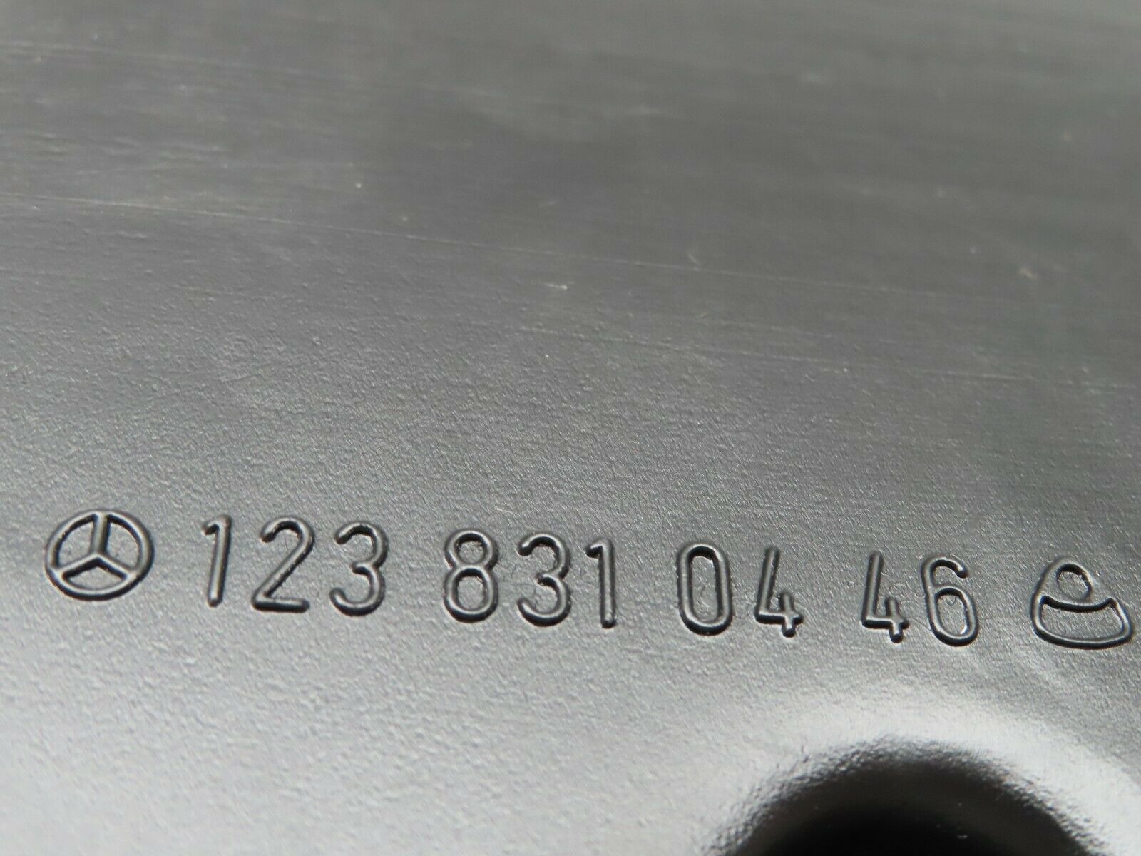 5680 Mercedes-Benz W123 200 Air Duct Heater Ventilation Left 1238310446