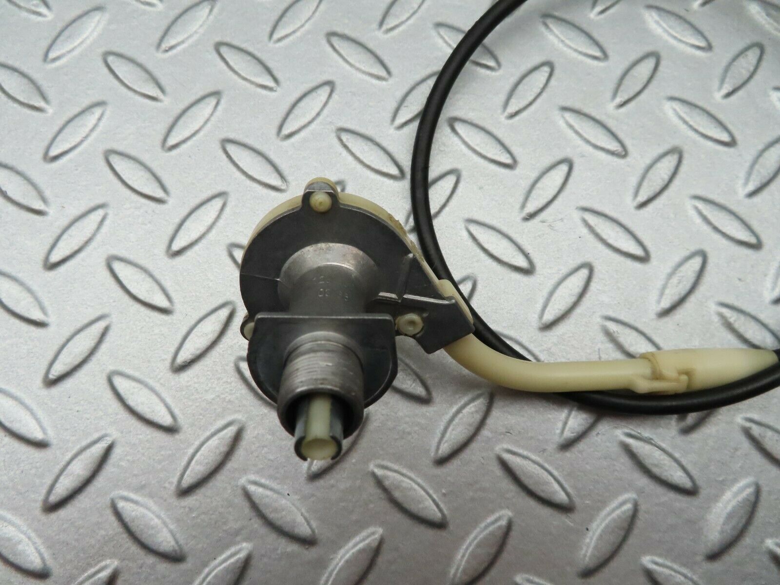 4513 Mercedes-Benz W123 230E Heater Regulator