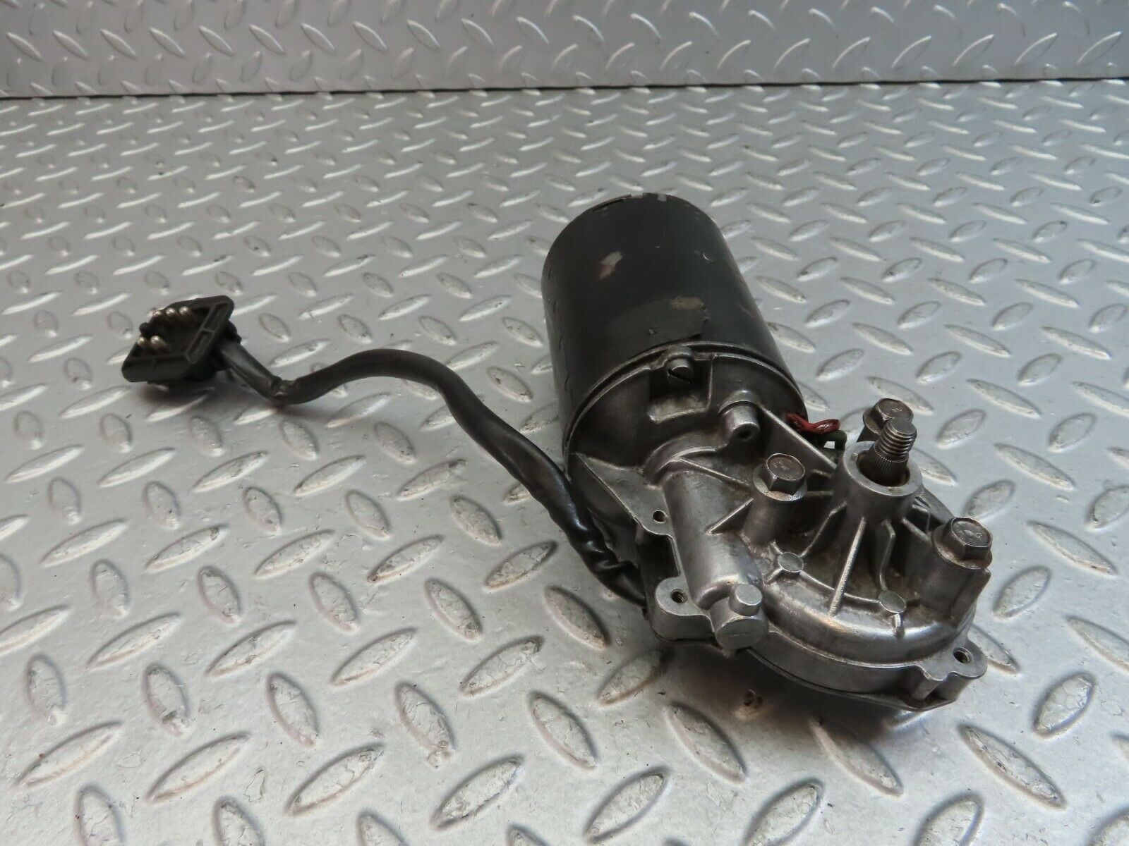 9607 Mercedes-Benz C123 280CE Coupe Wiper Motor Bosch 0390341077