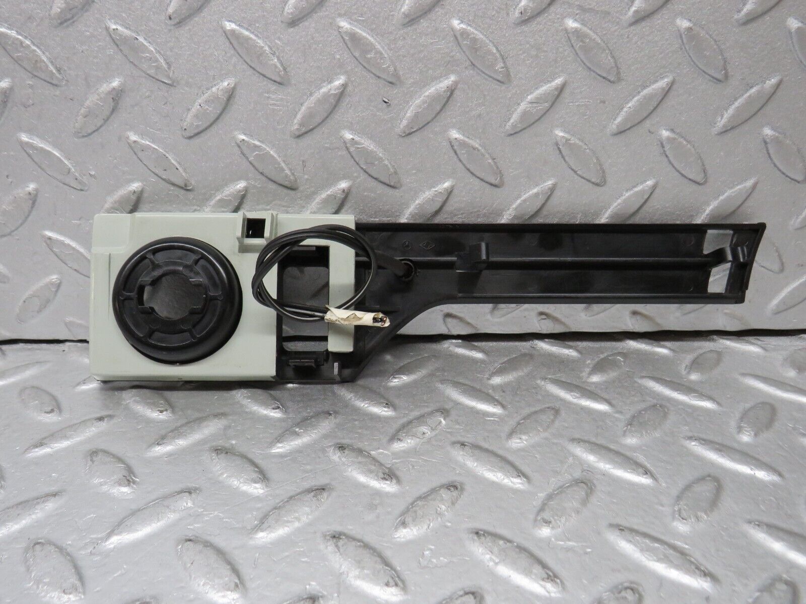 37924 Mercedes-Benz A124 320E Cabriolet Headlight Switch Cover Trim Surround