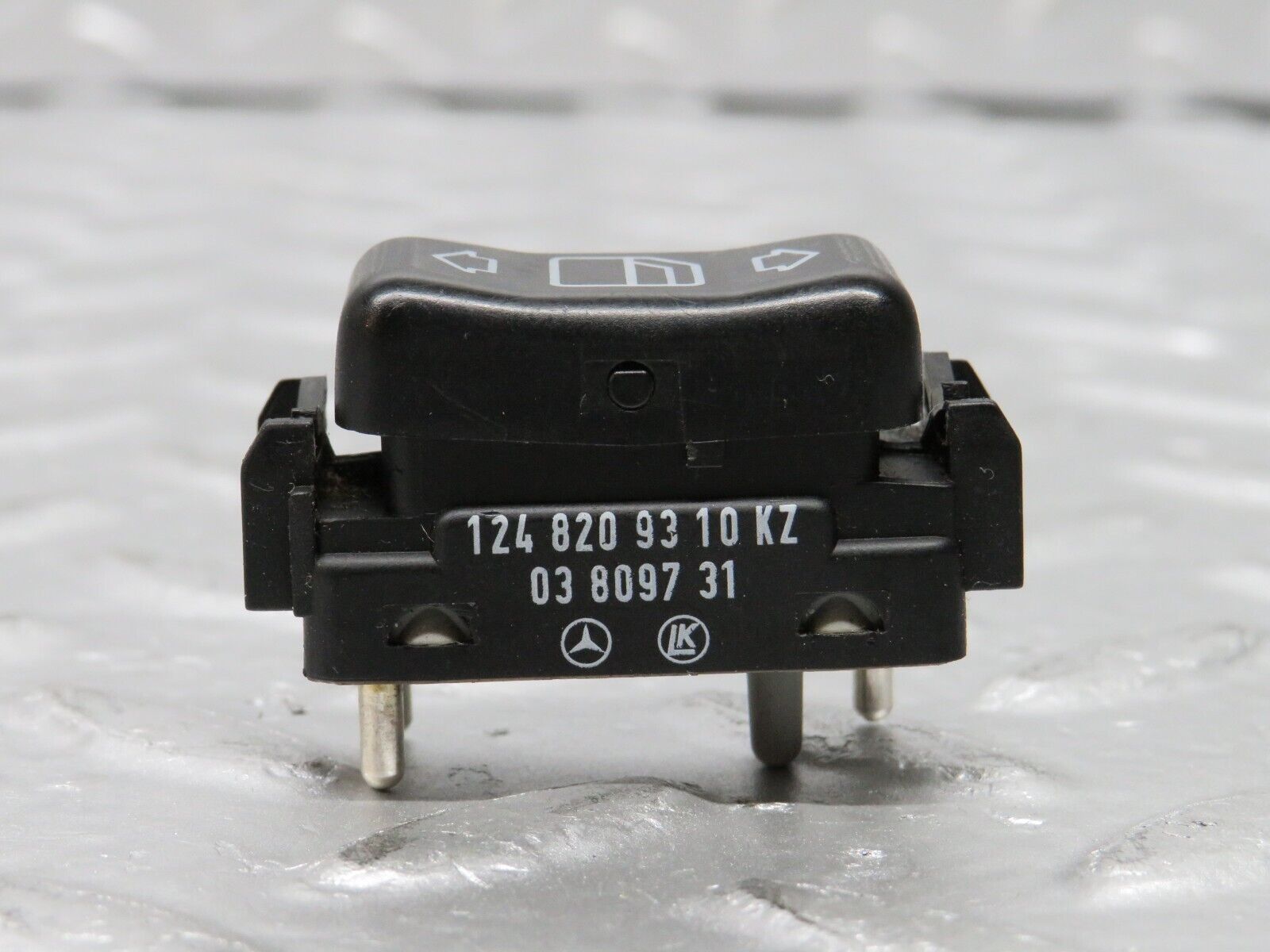 31383 Mercedes-Benz S124 220TE Electric Window Switch Left Side 1248209310