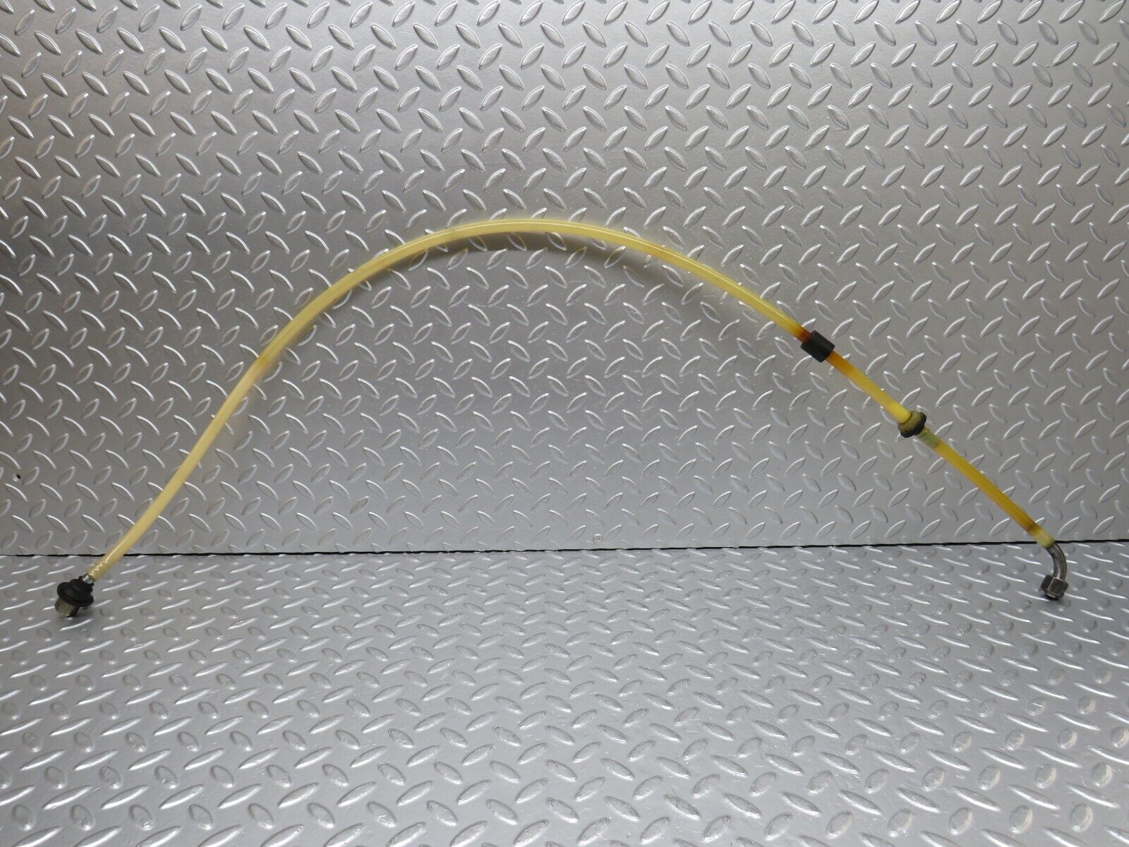 32507 Mercedes-Benz S124 300TE Wagon Brake Servo Vacuum Pipe