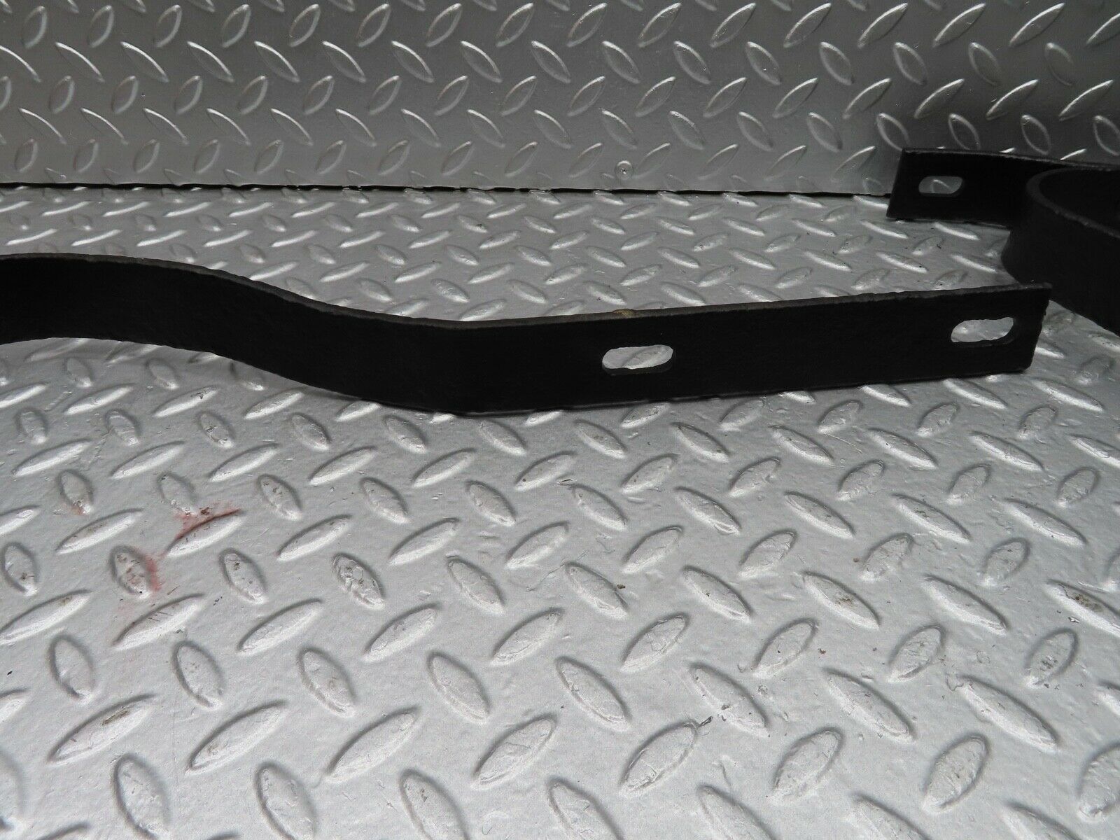 19793 Mercedes-Benz W121 190b Ponton Rear Bumper Bracket Holder