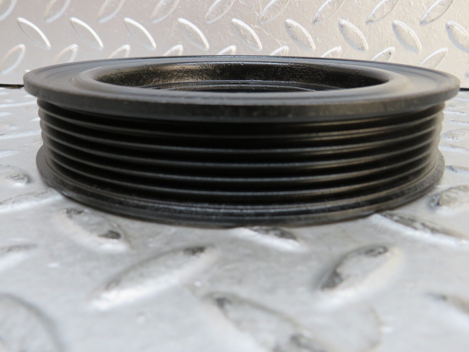 29102 Mercedes-Benz C124 320CE Coupe Crankshaft Pulley