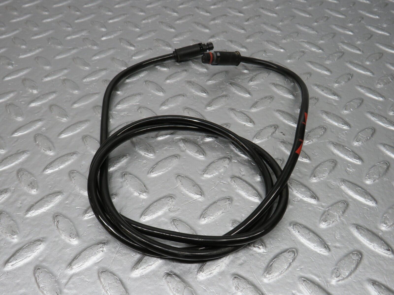 38576 Mercedes-Benz R129 280SL Coupe Suspension Roll Bar Cable 1295400409