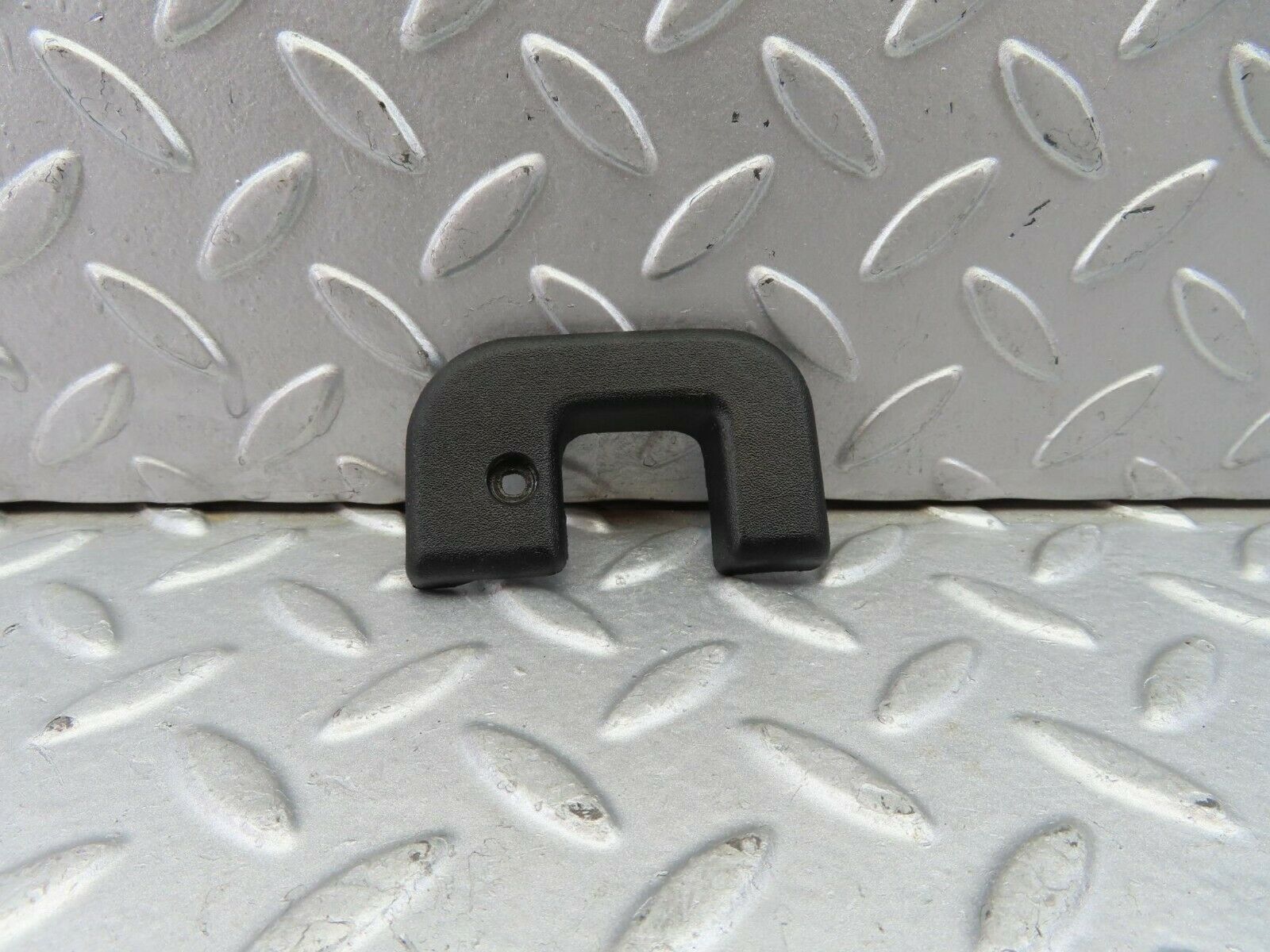 9518 Mercedes-Benz C124 300CE Coupe Right Interior Door Latch Trim