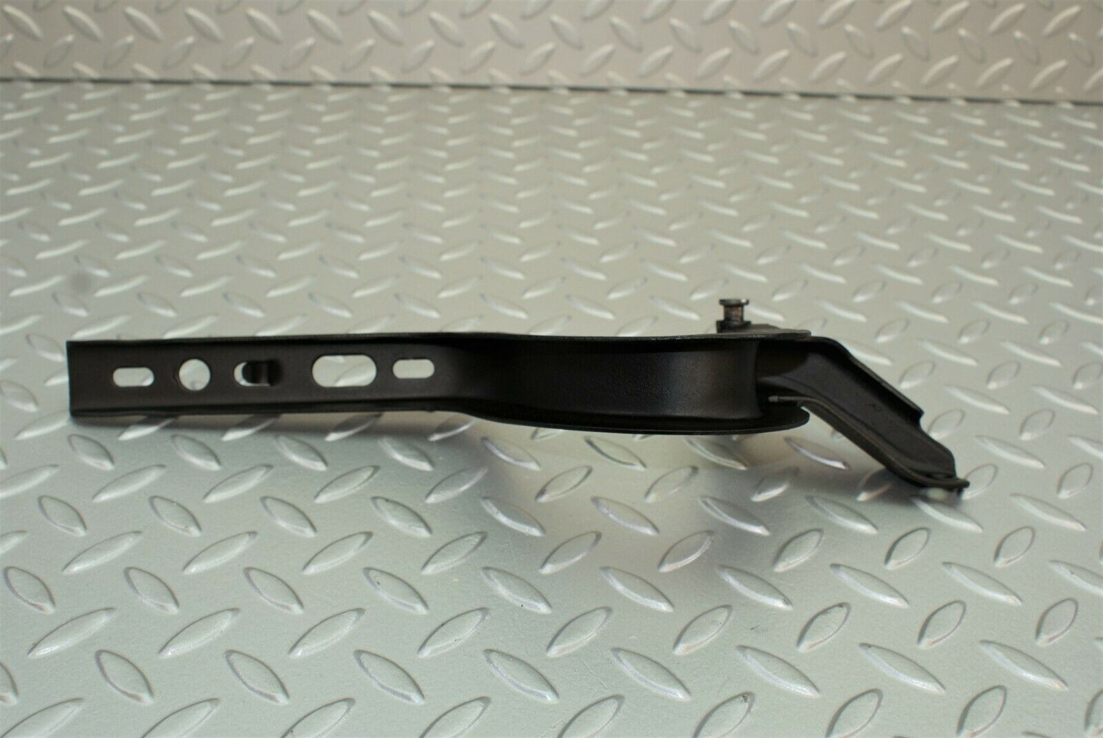 2798 Mercedes-Benz C123 280CE Coupe Trunk Lid Hinge Left Side 1237500187