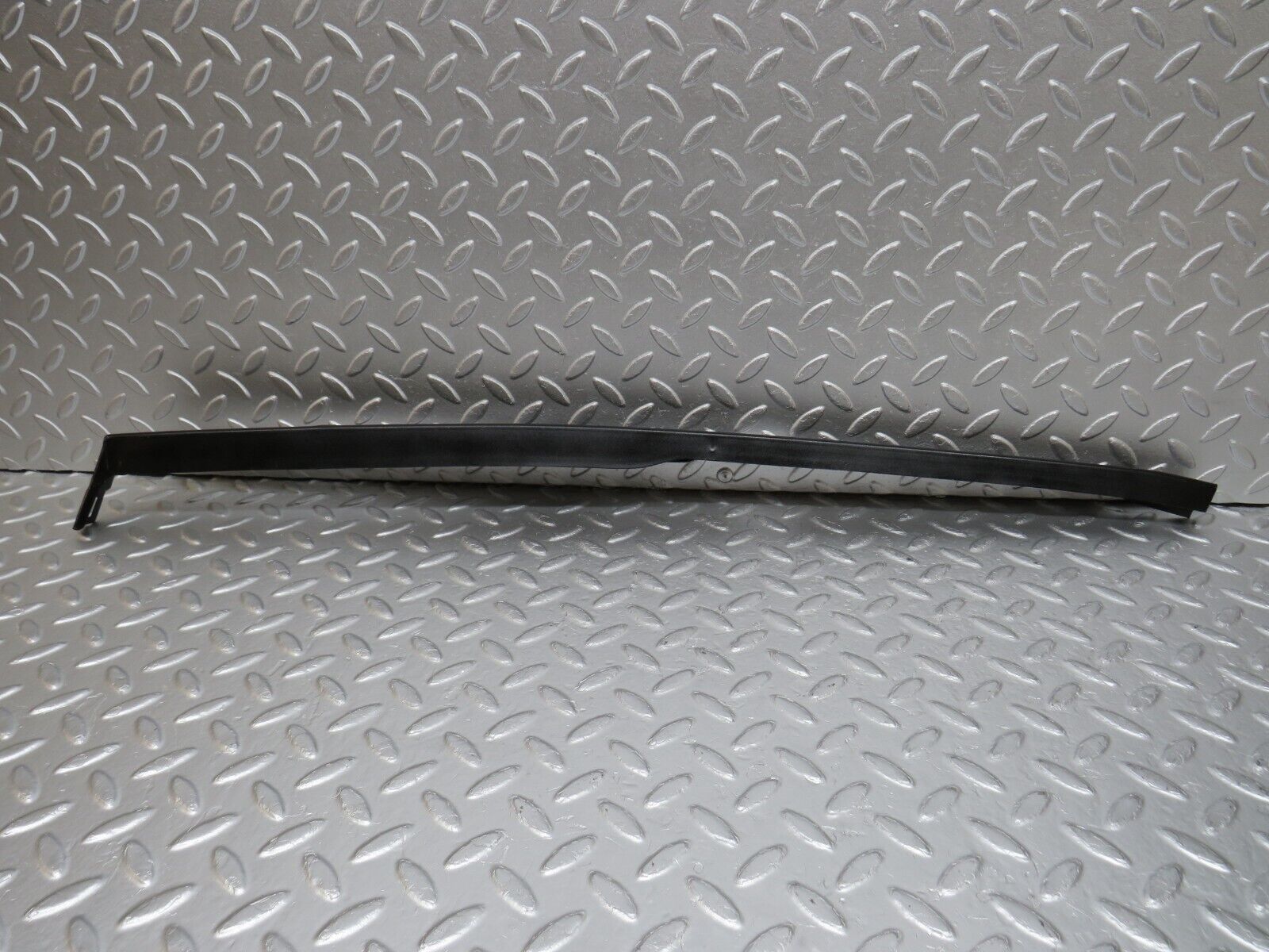 34646 Mercedes-Benz C126 380SEC Coupe Under Headlight Trim Right Side