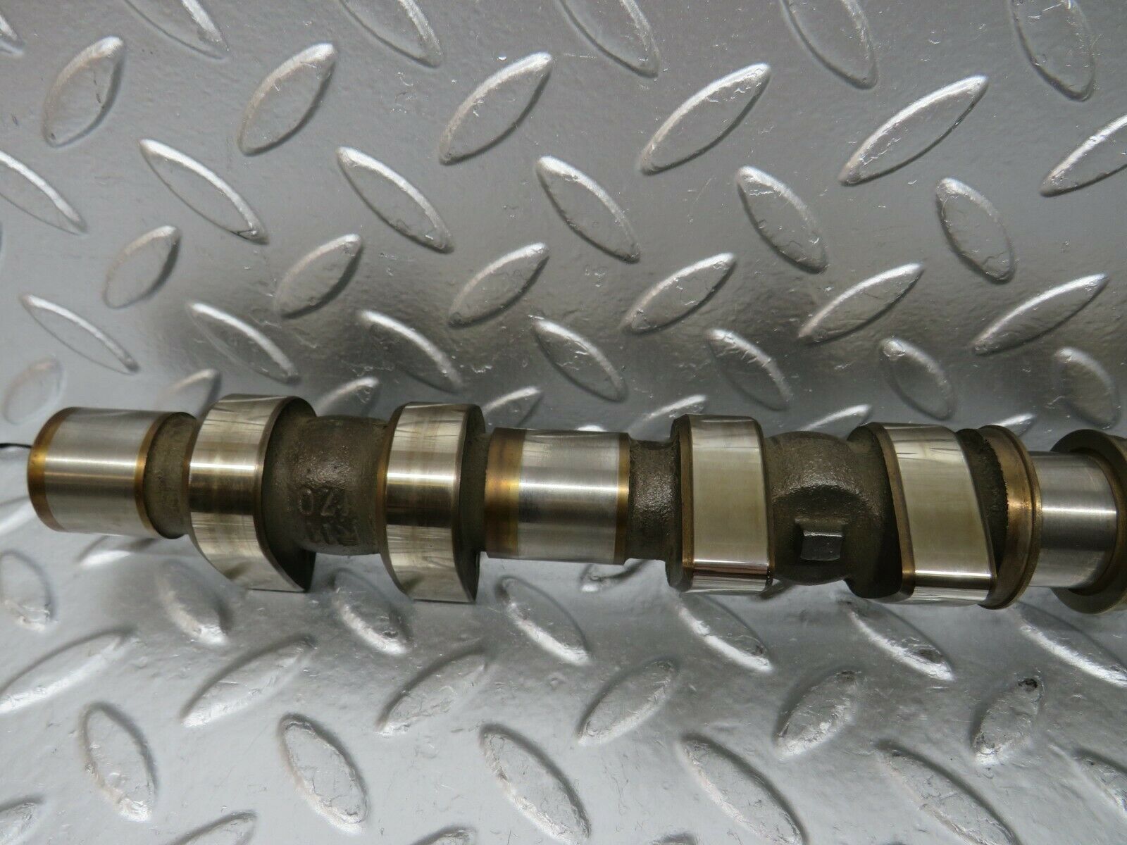 24424 Mercedes-Benz S124 220TE Wagon Camshaft Right Side Exhaust 1111701