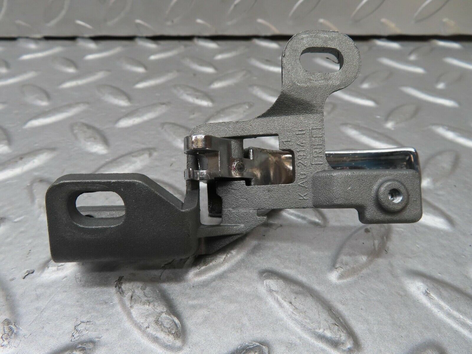 7042 Mercedes-Benz W123 230E Left Interior Door Handle1237600161