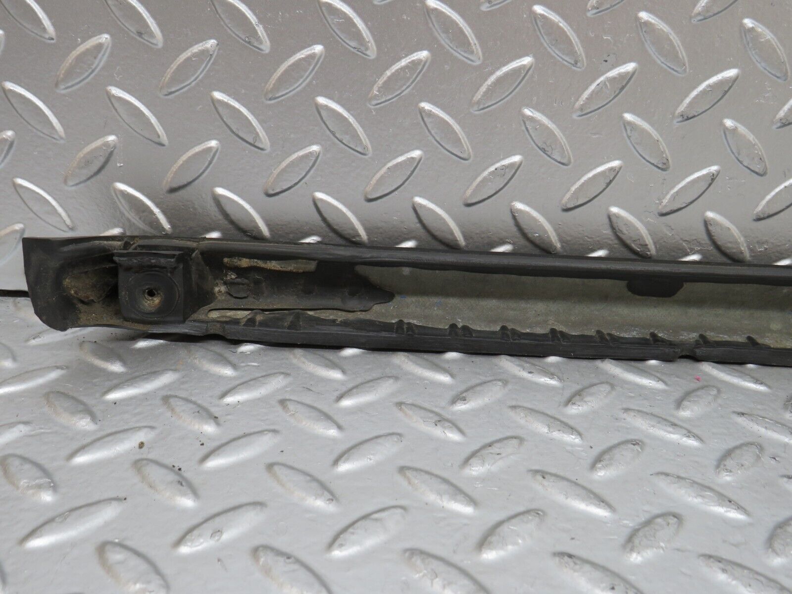 28064 Mercedes-Benz W123 280E Tail Light Moulding Trim Right Side