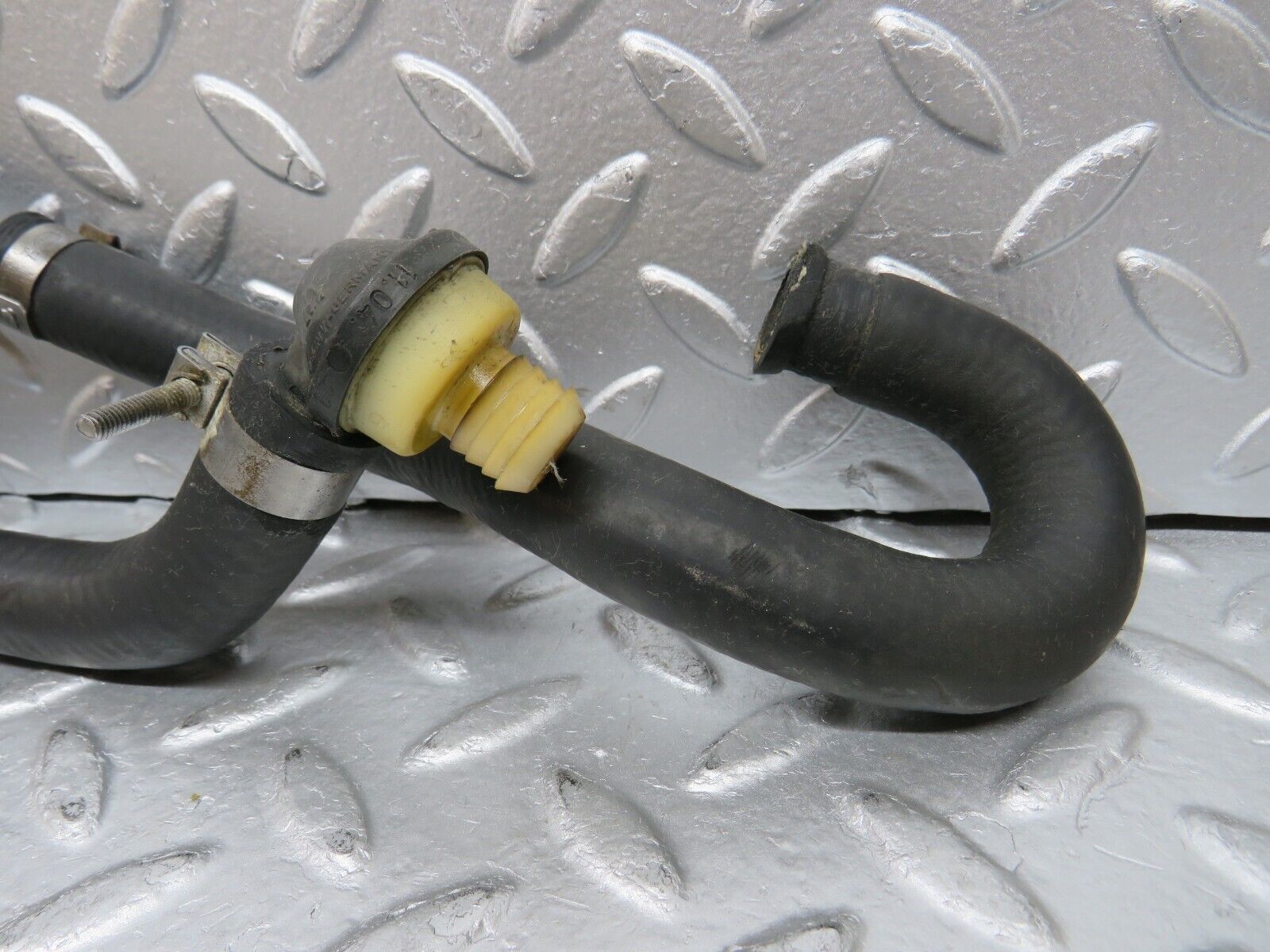 30033 Porsche 924 Brake Servo Vacuum Pipe 035133753