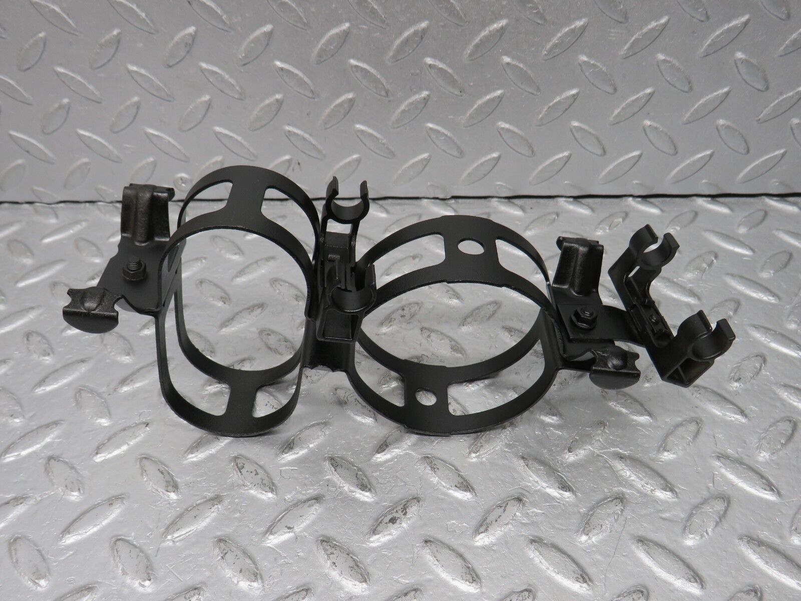 38640 Mercedes-Benz R129 280SL Coupe Fuel Pump Fuel Filter Holder Bracket