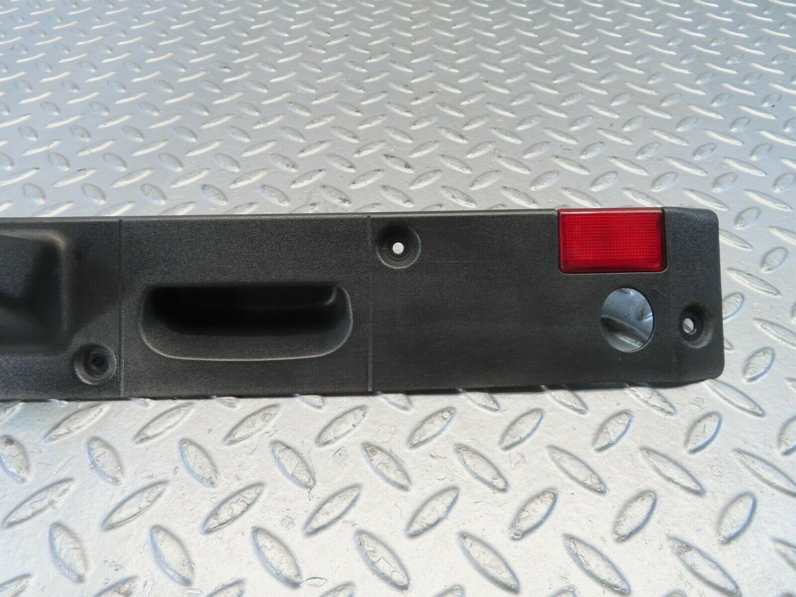 11160 Mercedes-Benz W221 S320 Trunk Cover Trim 221500093