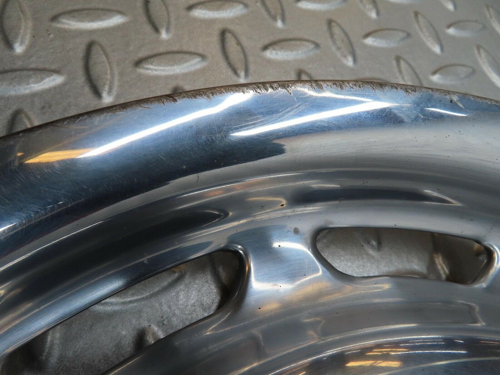 12406 Mercedes-Benz W108 280SE 3.5 Vintage Wheel Trim Hub Cap 14