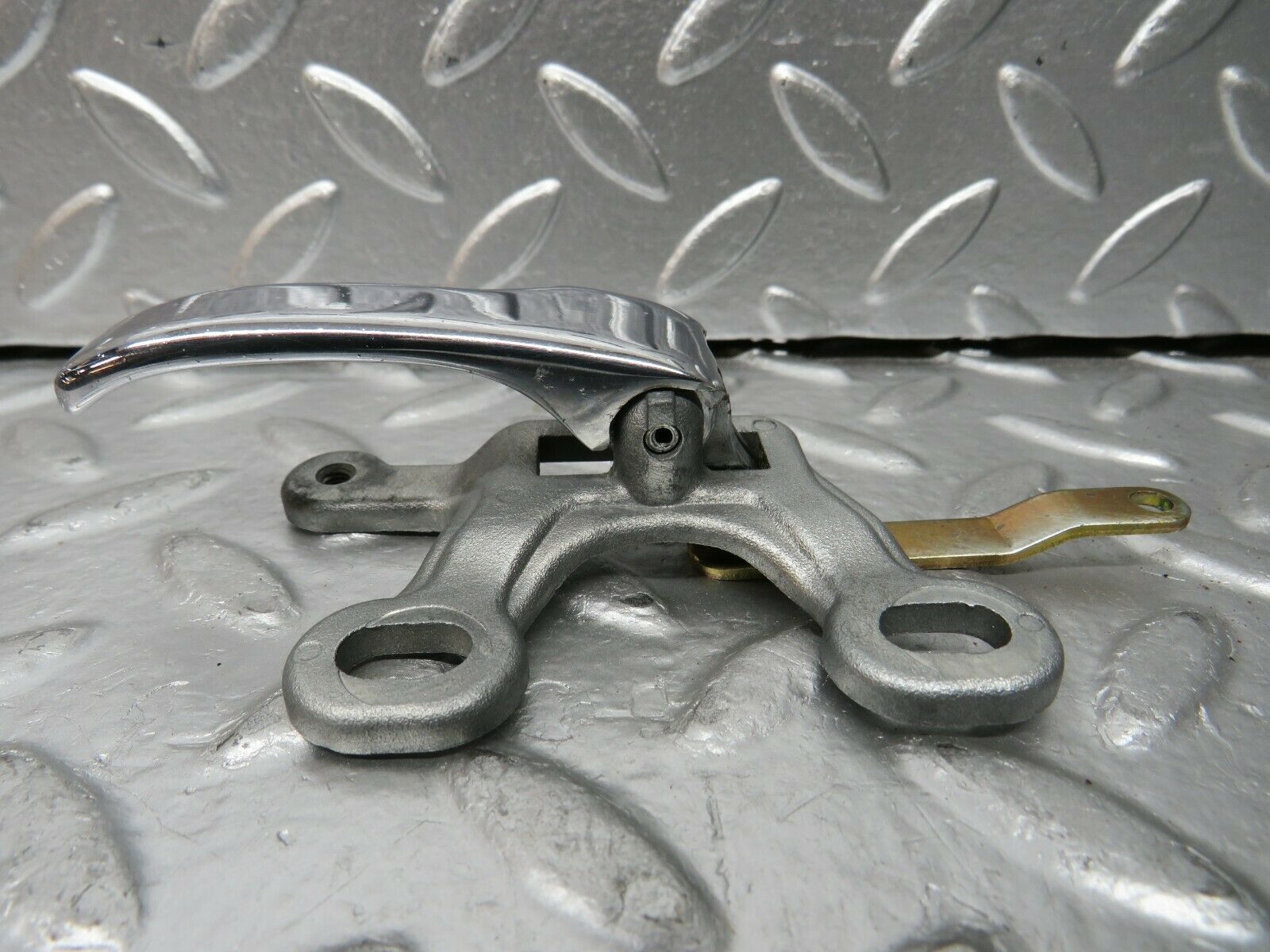 23968 Mercedes-Benz W123 280E Front Right Interior Door Handle 1107660419