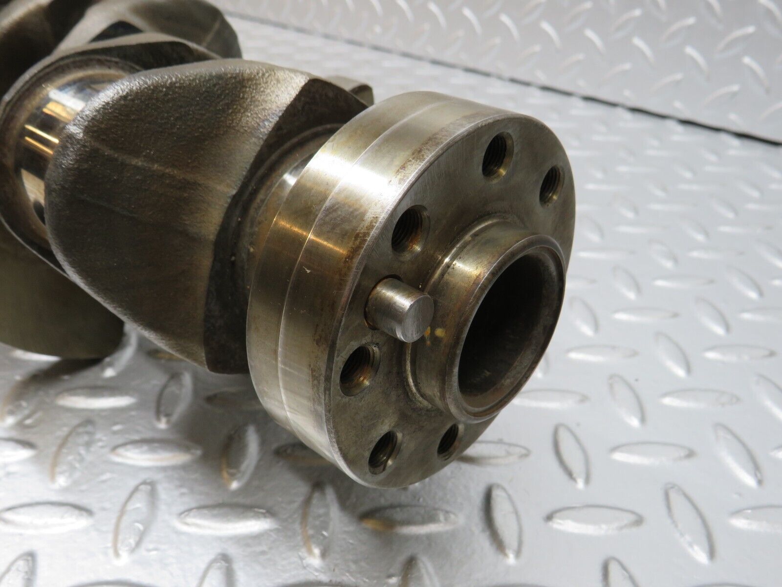 32691 Mercedes-Benz S124 300TE Wagon Crankshaft 103031058