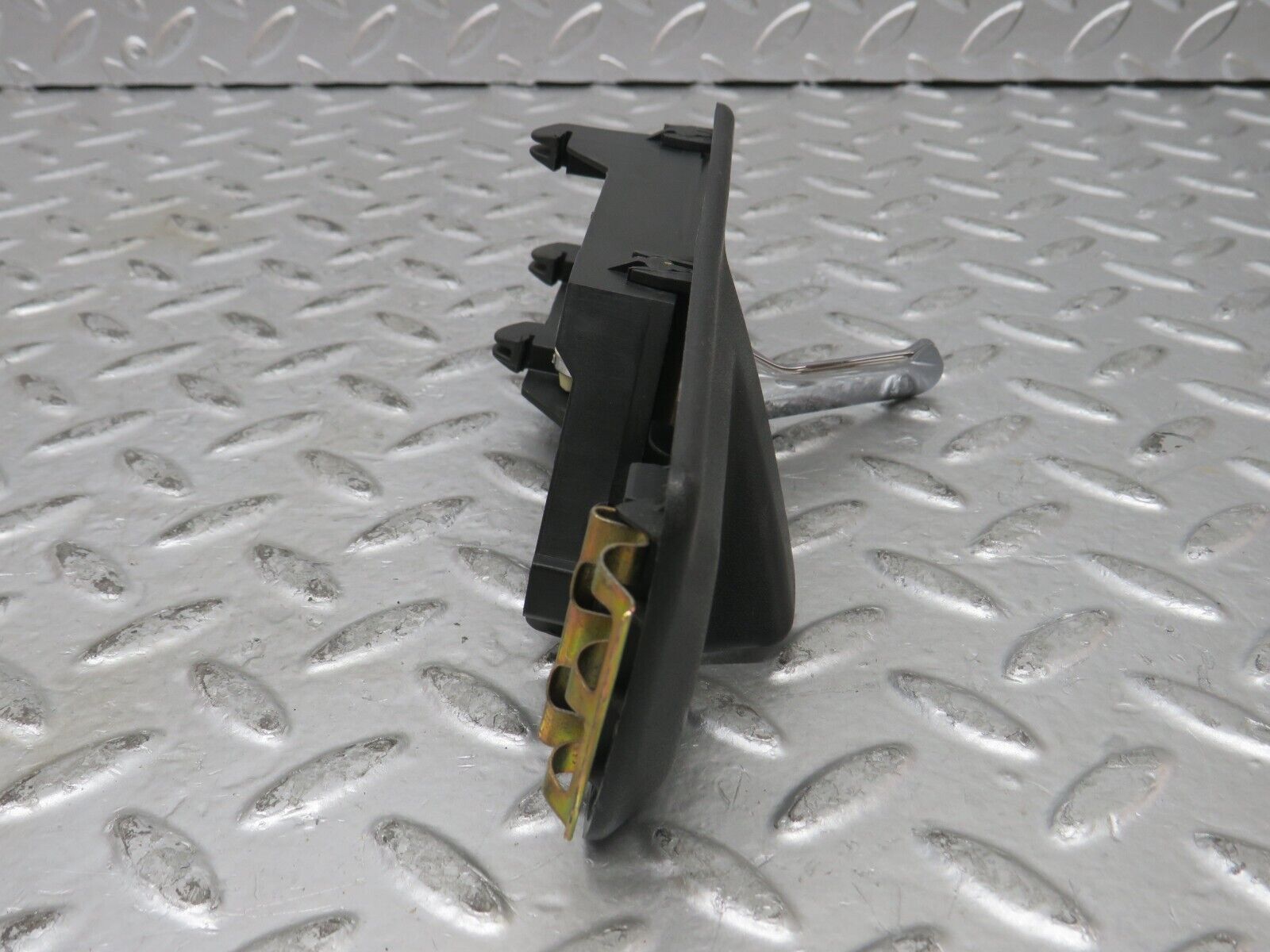 27513 Mercedes-Benz S124 300TE Rear Left Interior Door Handle 1247600161