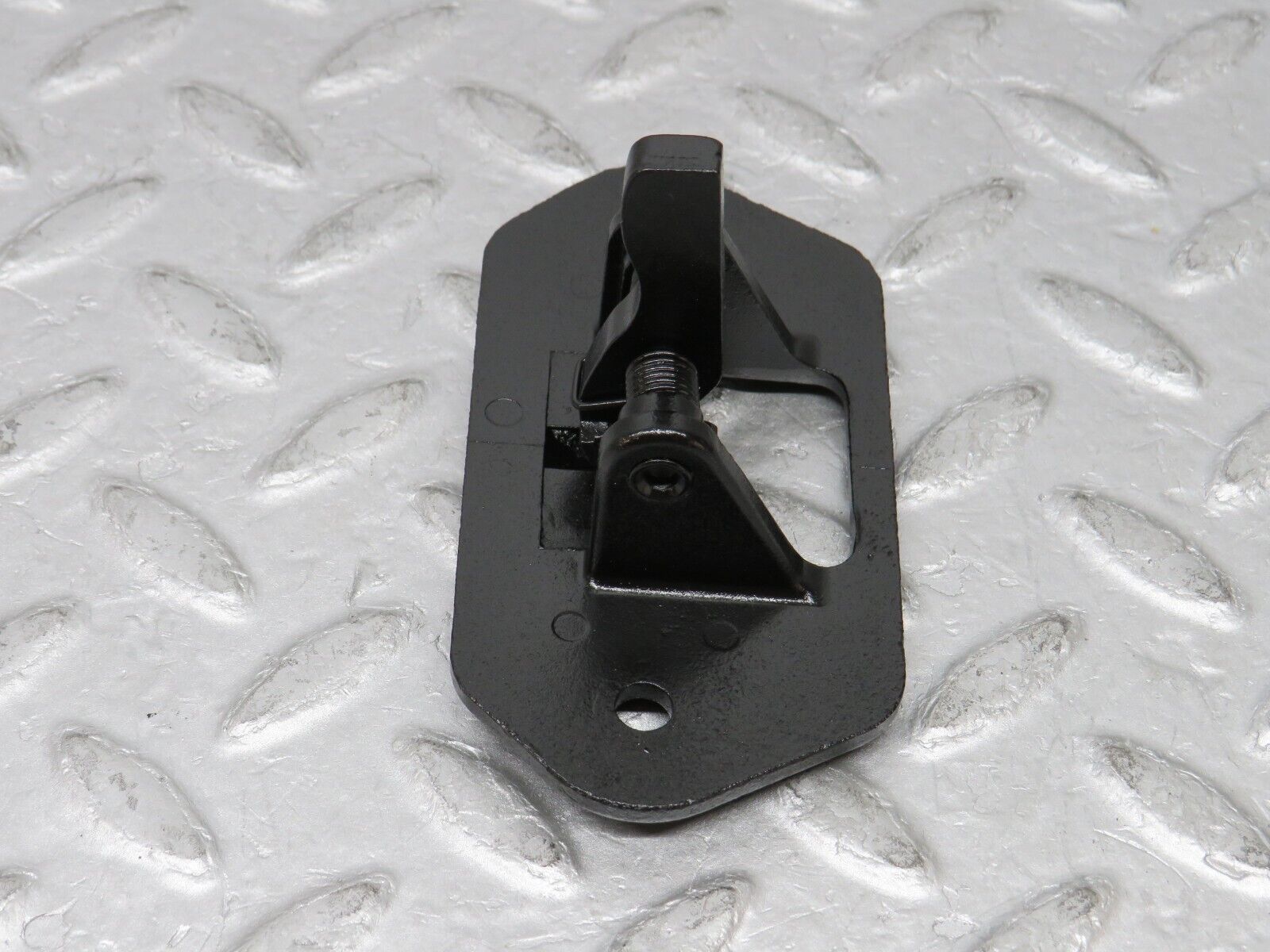 35852 Mercedes-Benz W108 Trunk Lock Latch