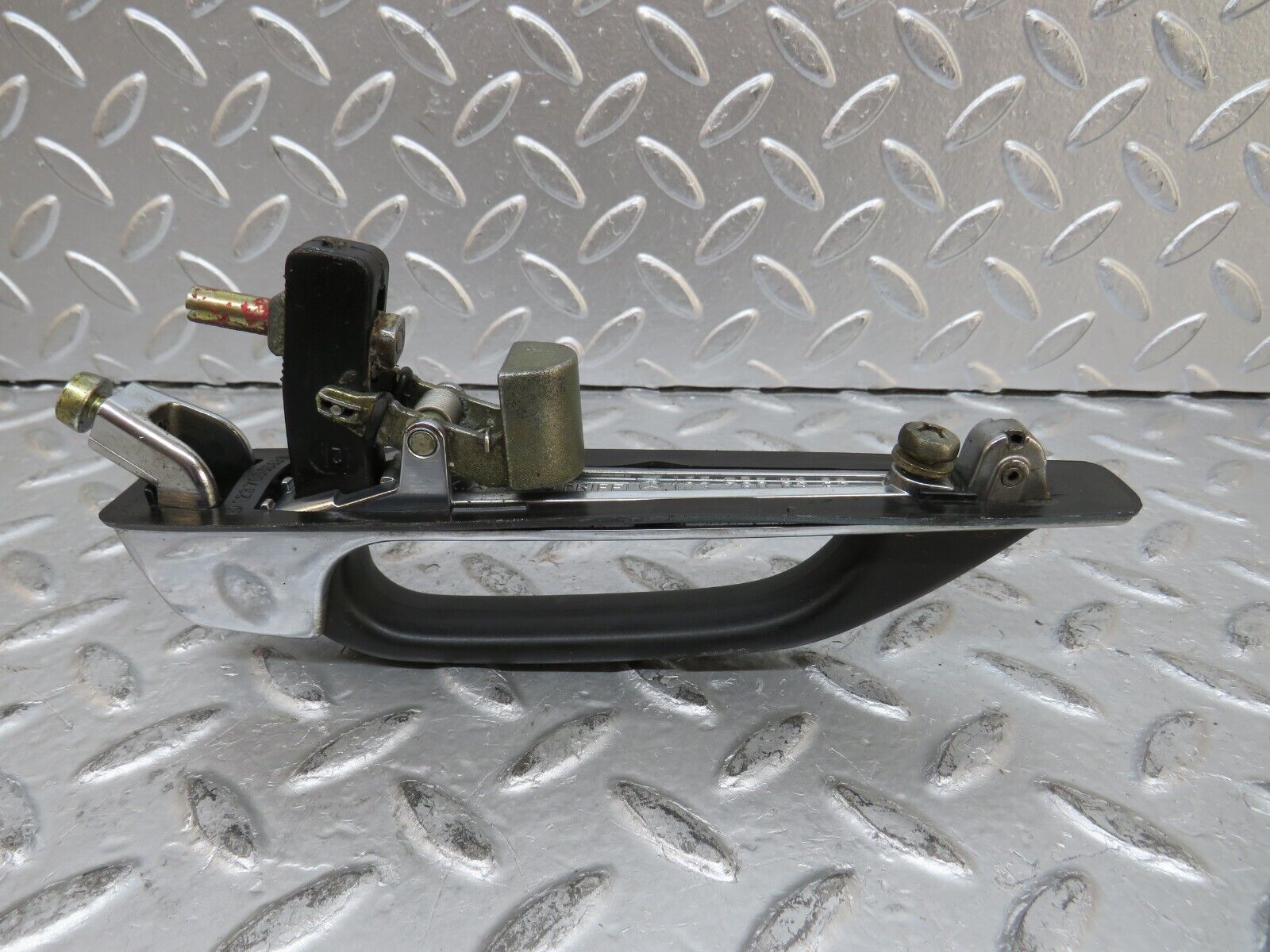 29769 Mercedes-Benz W123 230E Rear Left Exterior Handle 1237600359