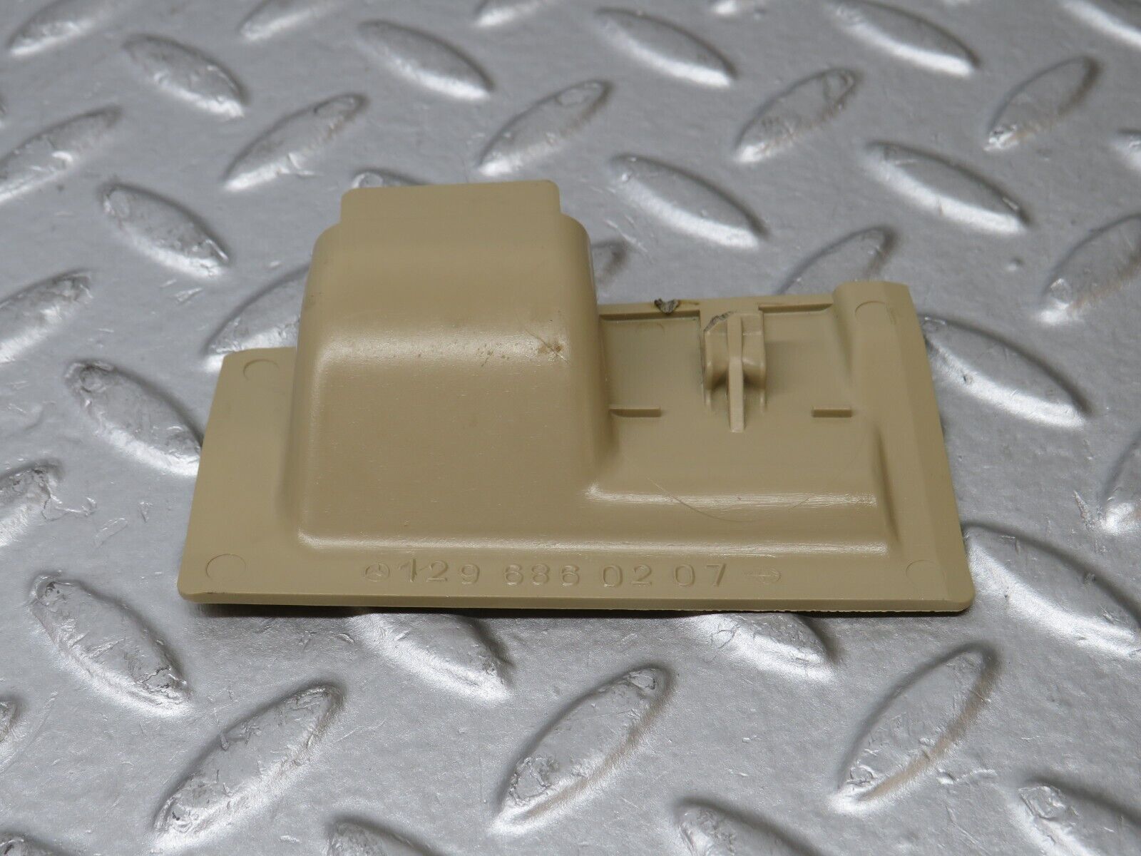 38456 Mercedes-Benz R129 280SL Coupe Seat Cover Trim Beige Right 1296860207