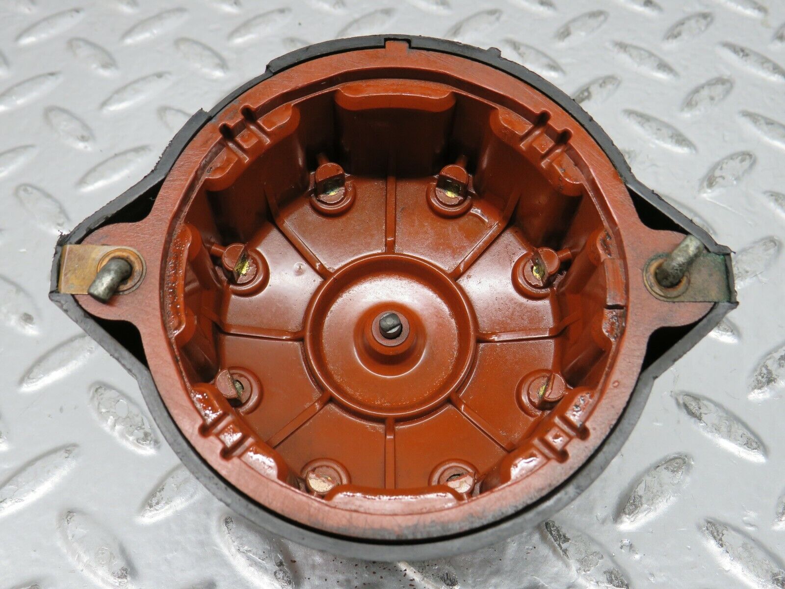 23332 Mercedes-Benz W116 350SE Ignition Distributor Bosch 0237404003