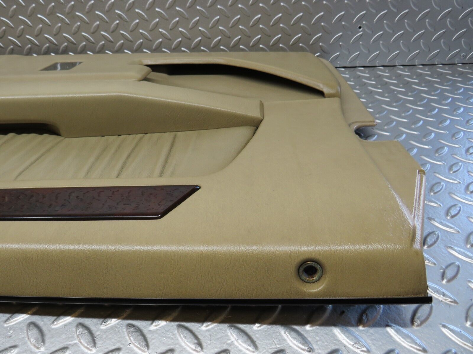 28934 Mercedes-Benz C124 320CE Front Left Door Card Beige 1247273170