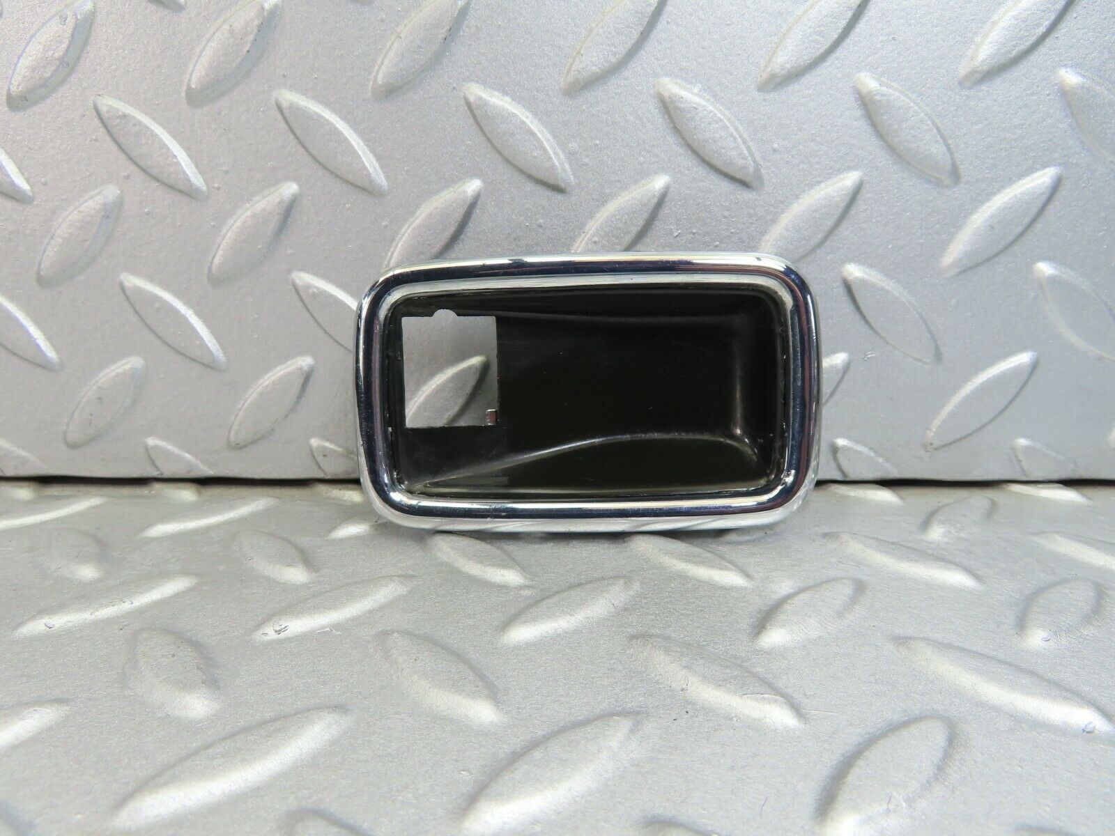 7903 Mercedes-Benz W115 220D Chrome Door Handle Surround Right 1087660611