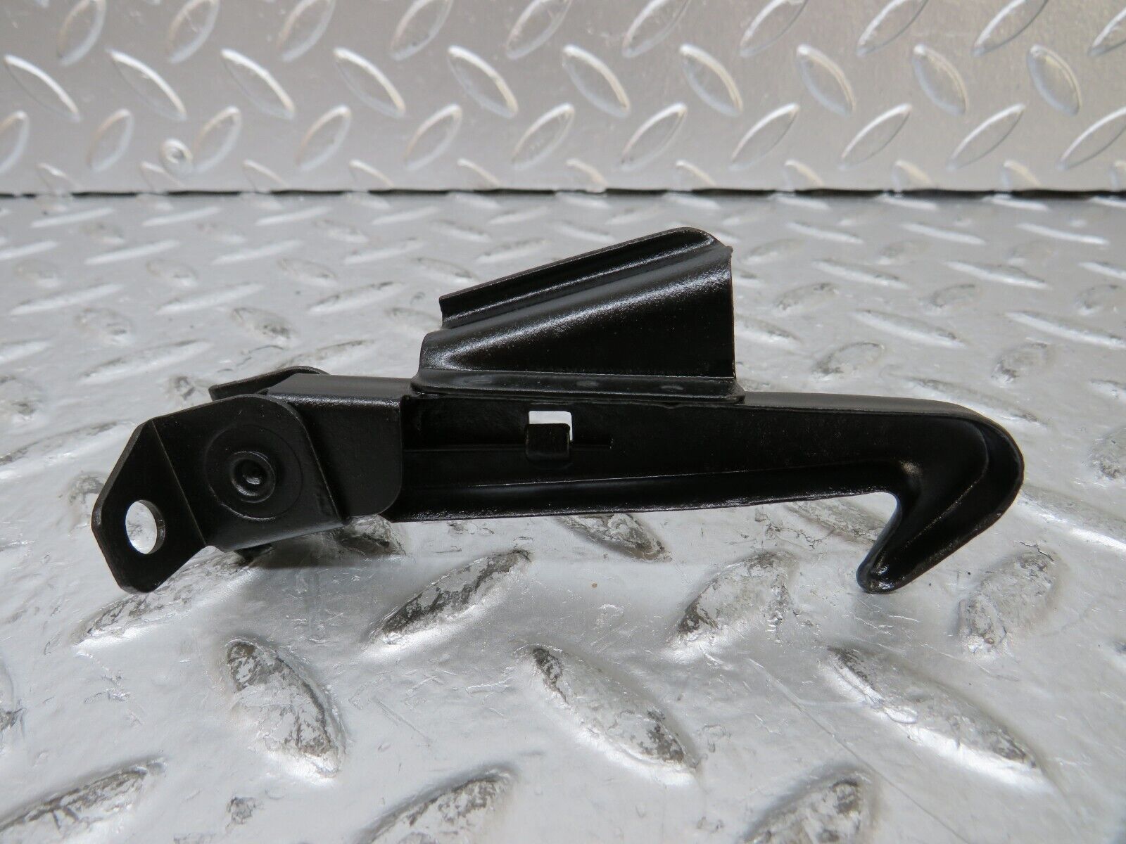 26114 Mercedes-Benz W116 450SE Bonnet Safety Latch Pair