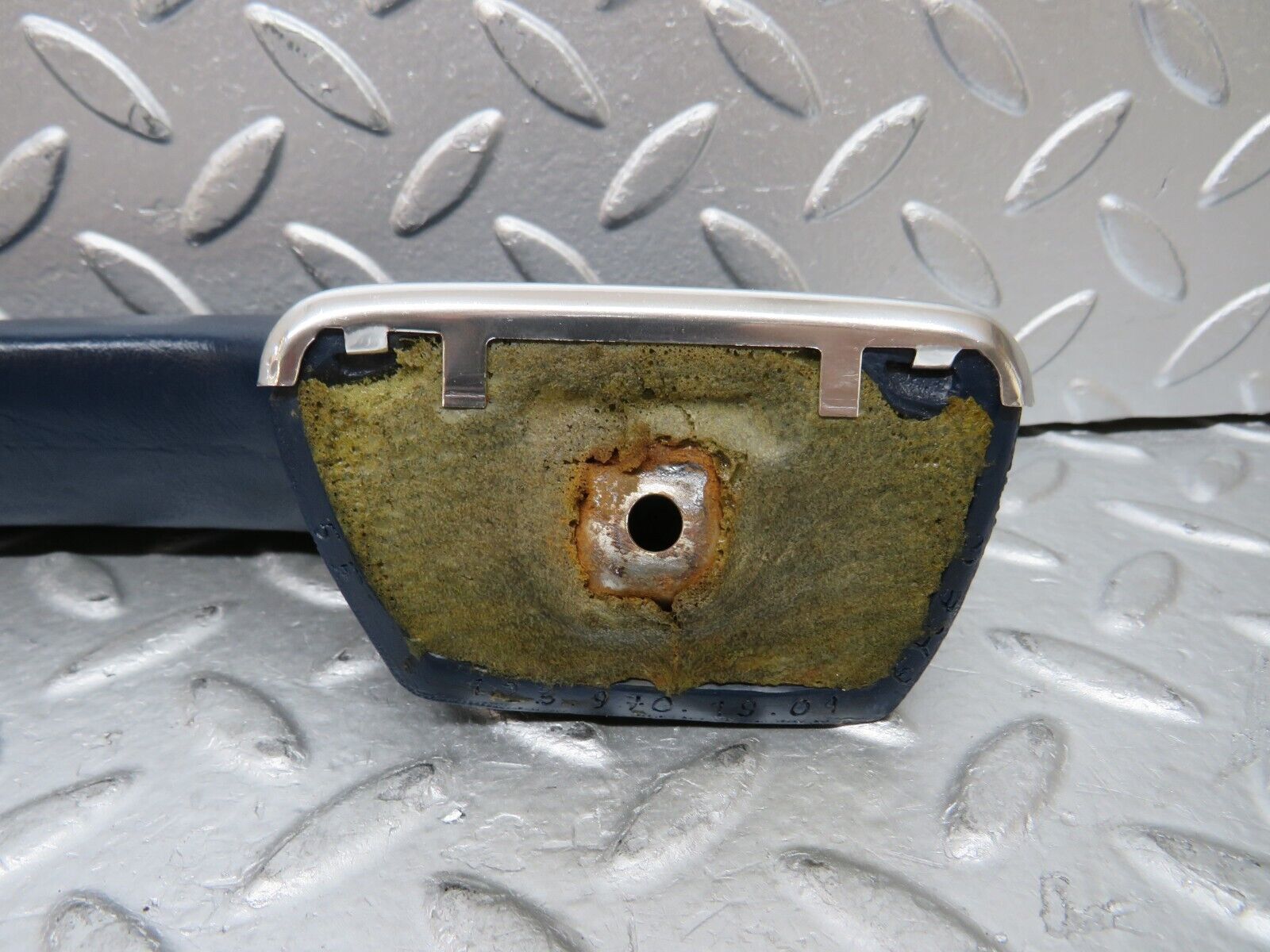 26859 Mercedes-Benz W123 240D Interior Door Handle Rear Left Blue 1239701901