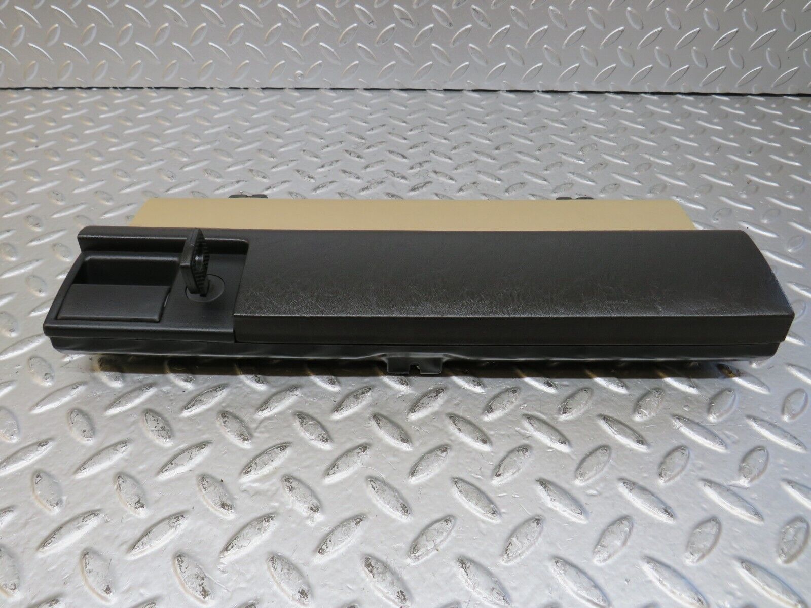 26677 Mercedes-Benz C124 220CE Coupe Glove Box Door RHD With Key