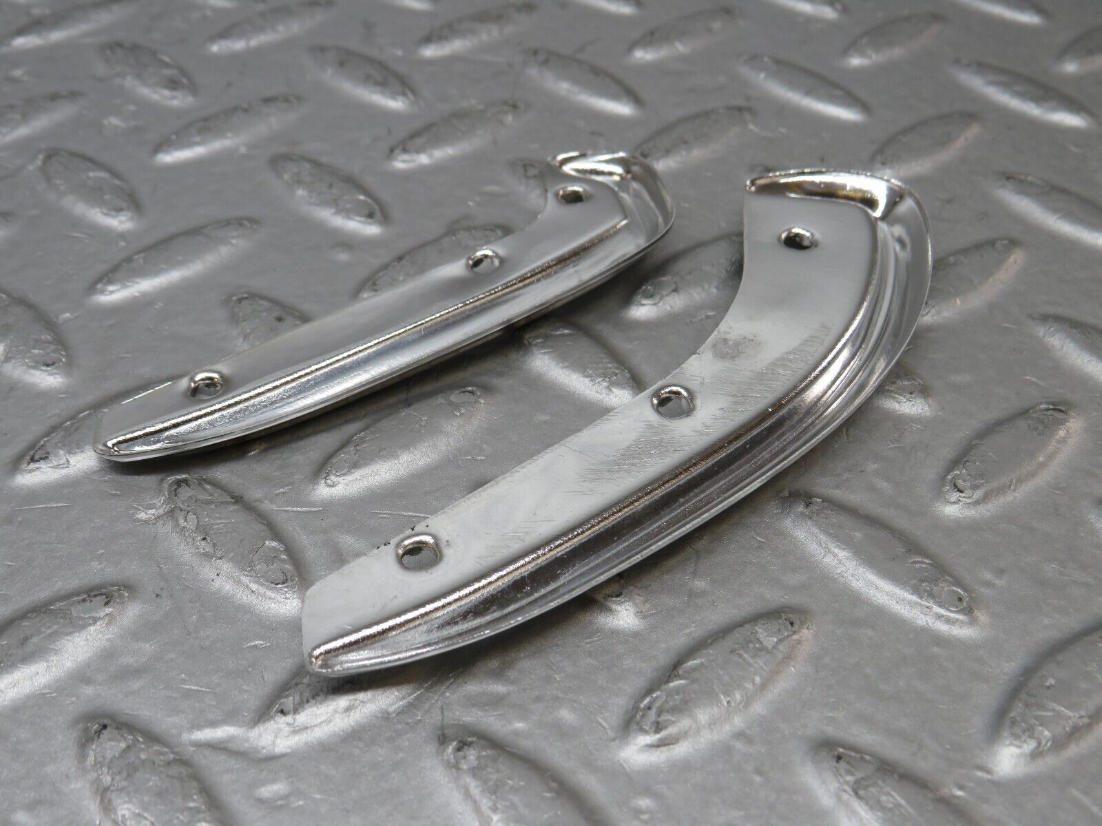 37300 Mercedes-Benz W109 300SEL Interior Door Handle Chrome Trim Pair Left