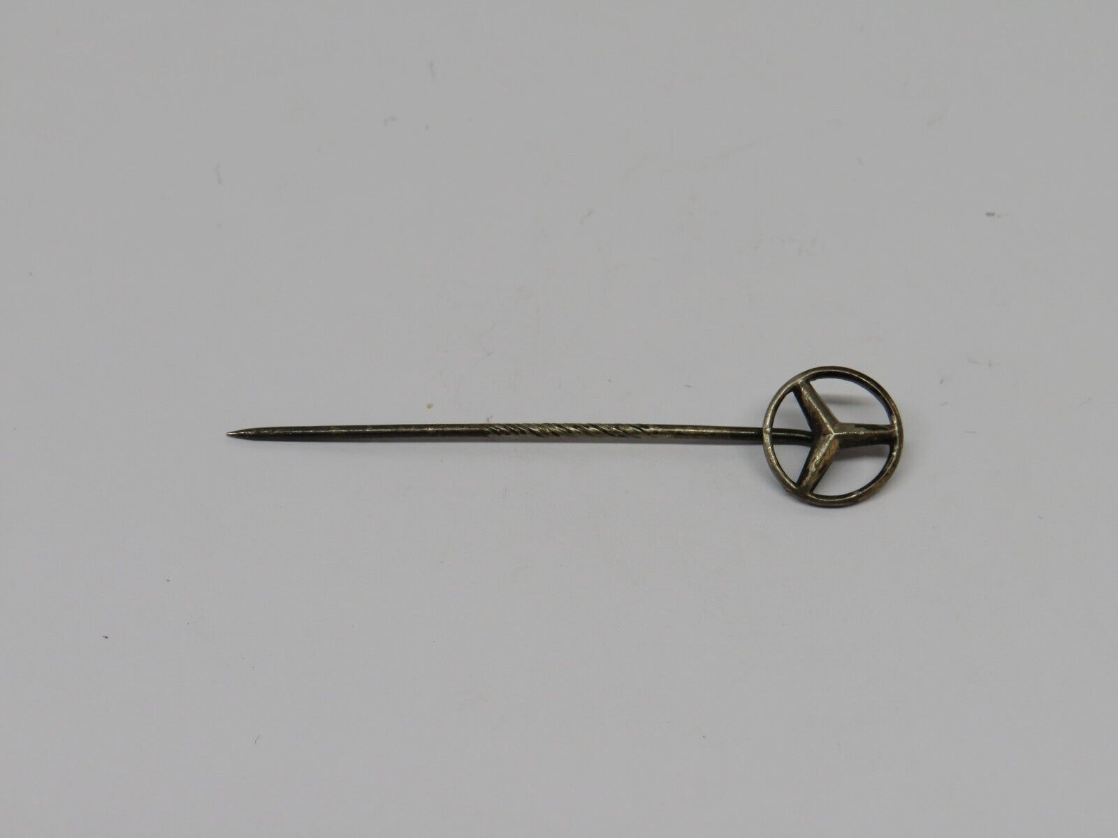 37511 Mercedes-Benz Vintage Lapel Pin Badge