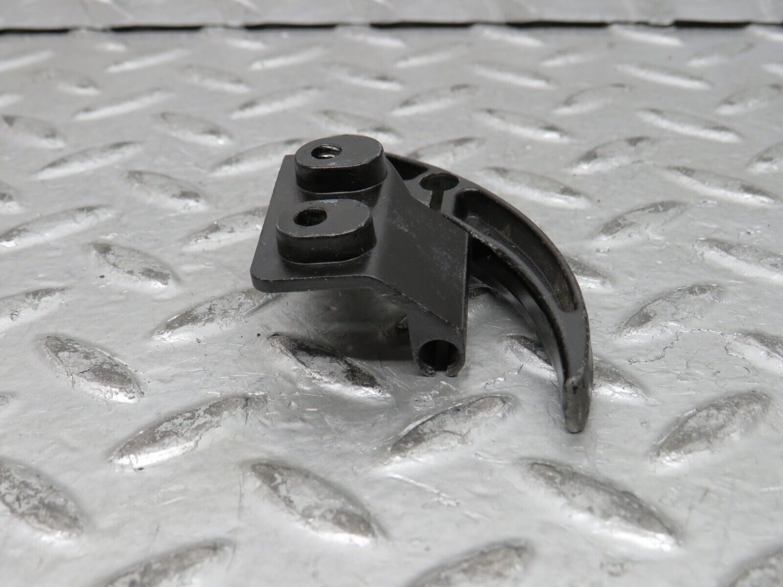 28310 Mercedes-Benz S123 240D Wagon Hood Opener Bonnet Opener Release