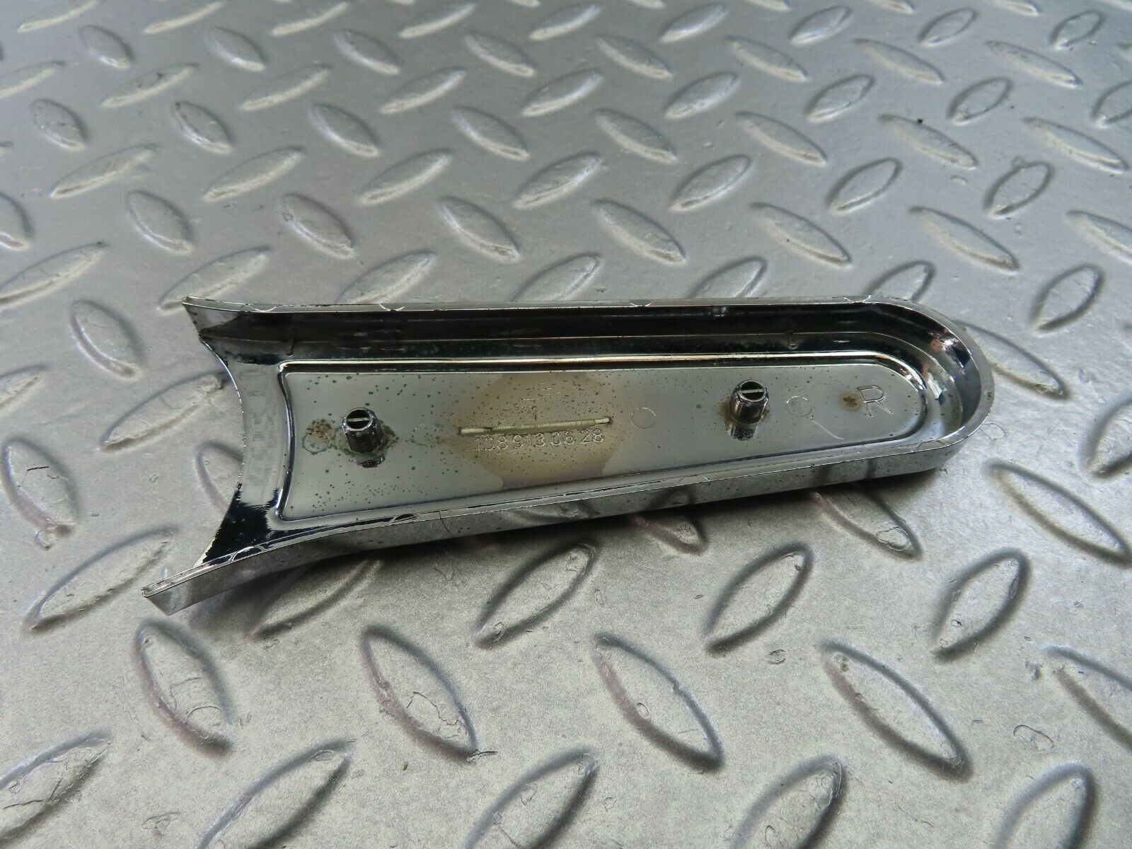 8848 Mercedes-Benz W108 Front Seat Side Cover Trim Right 1089130628