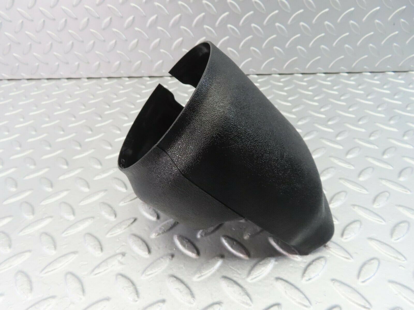 10455 Mercedes-Benz W201 190E Steering Column Surround Cover 2014621623