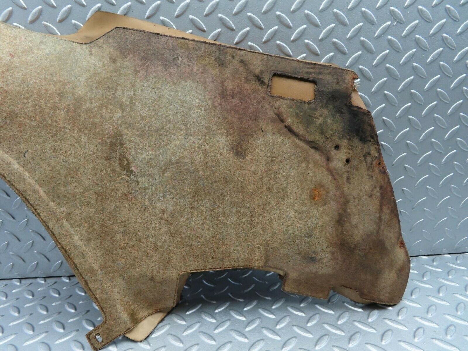 6502 Mercedes-Benz S124 E220 Wagon Centre Console Carpet Right Side Black