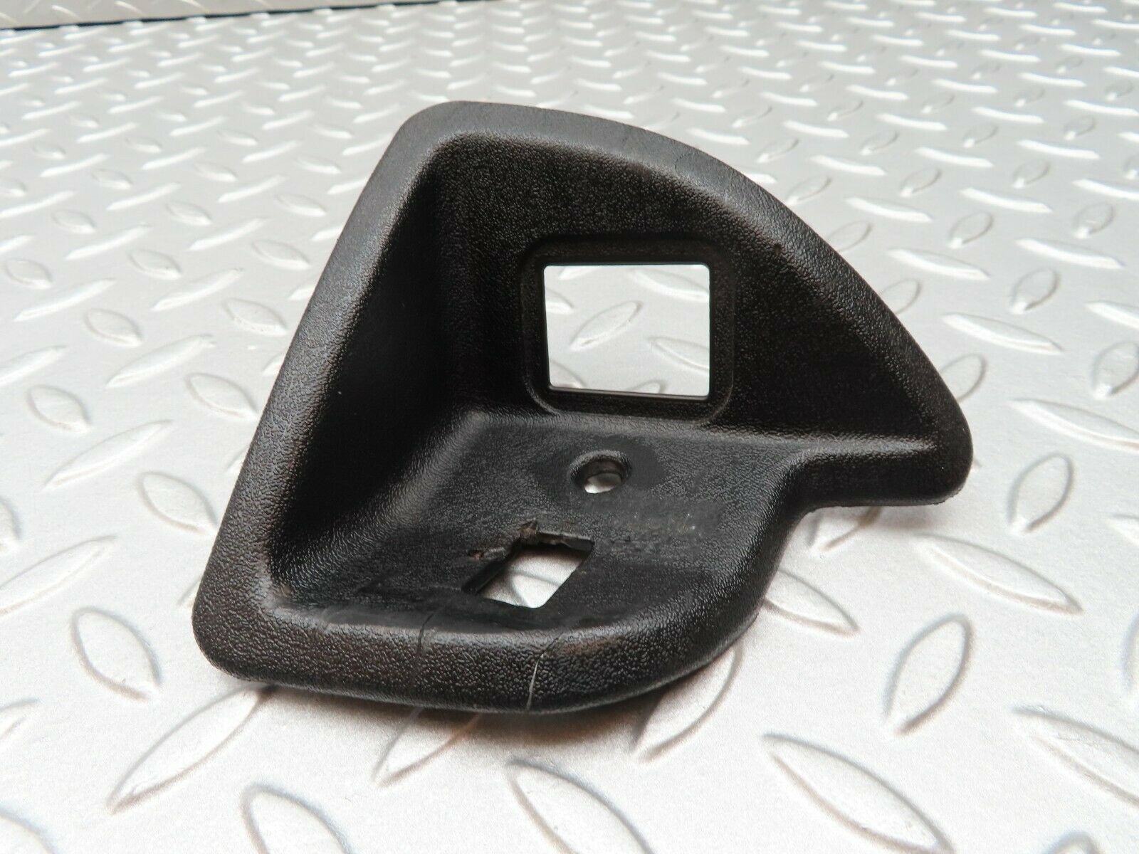 3735 Mercedes-Benz S123 200T Wagon Rear Seat Latch Cover Right 1236922422