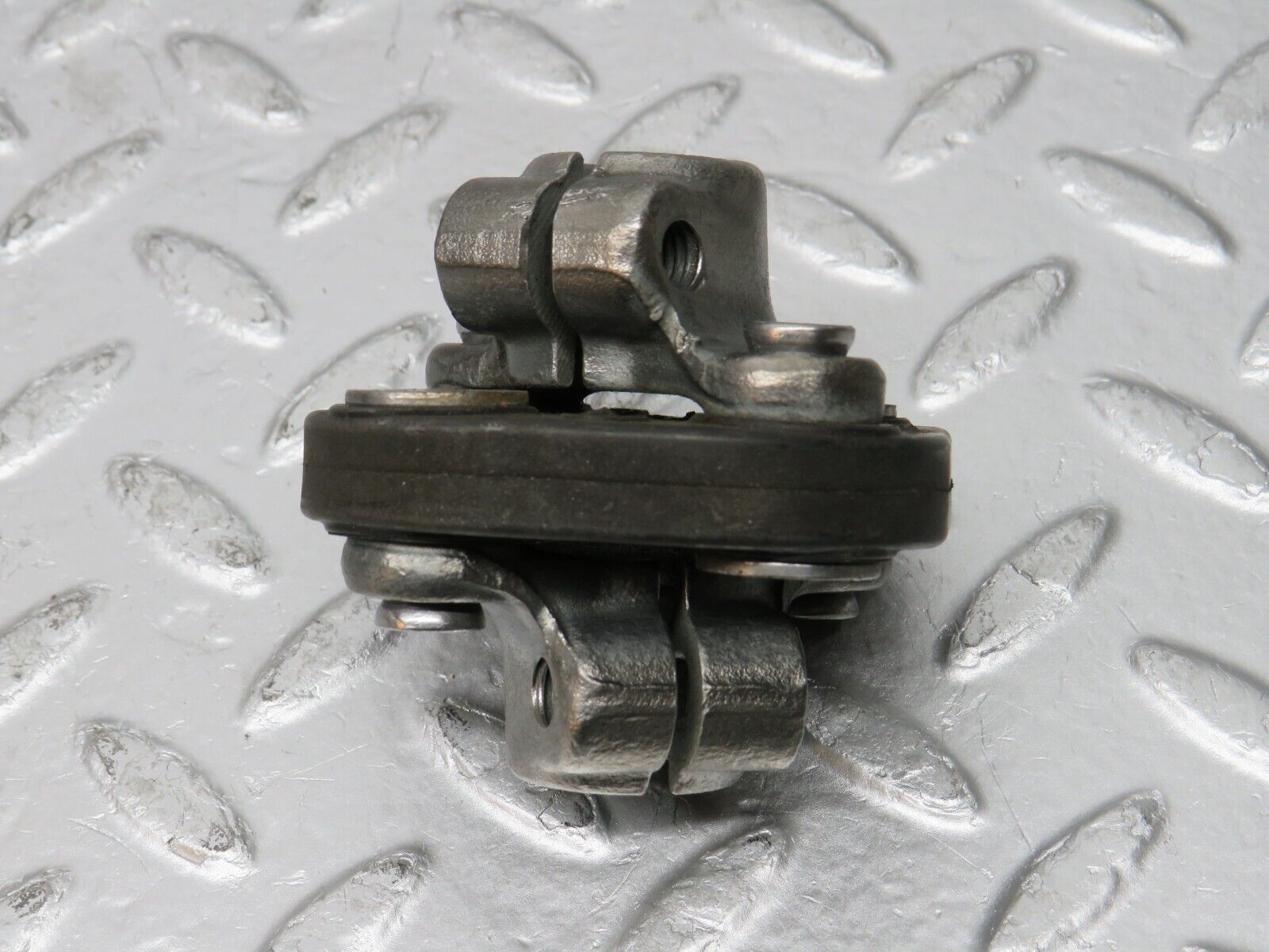 31605 Mercedes-Benz W201 190LE 1.8L Steering Column Lower Shaft Connector 2104620146