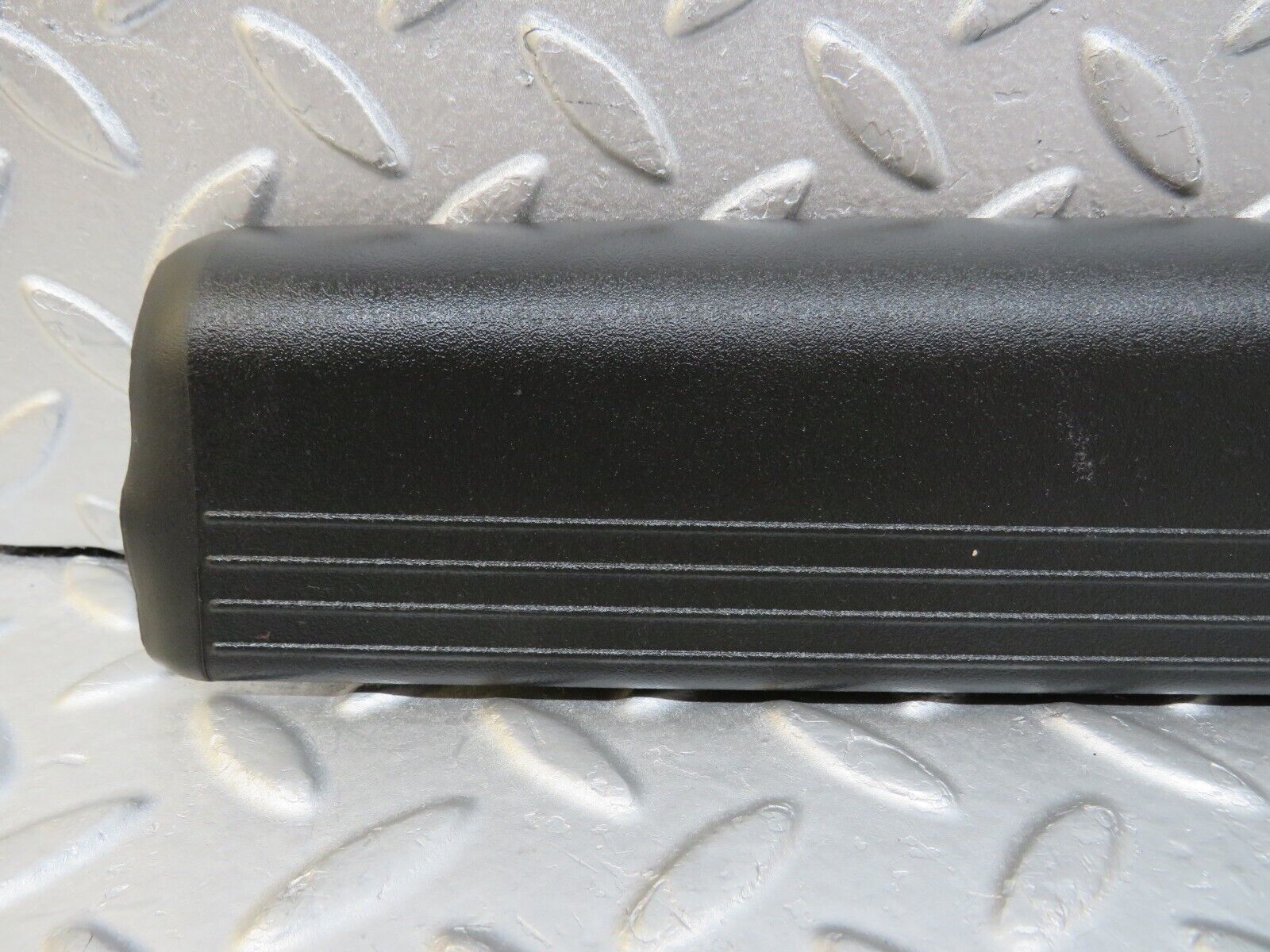 34855 Mercedes-Benz W210 320E Front Right Door Sill Trim Grey 2106802235