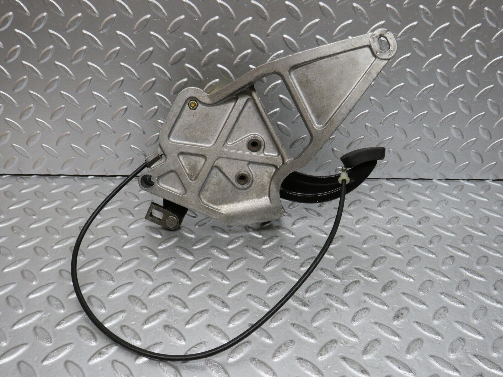 29417 Mercedes-Benz W124 230E Parking Brake Pedal 1244270801 1244270536