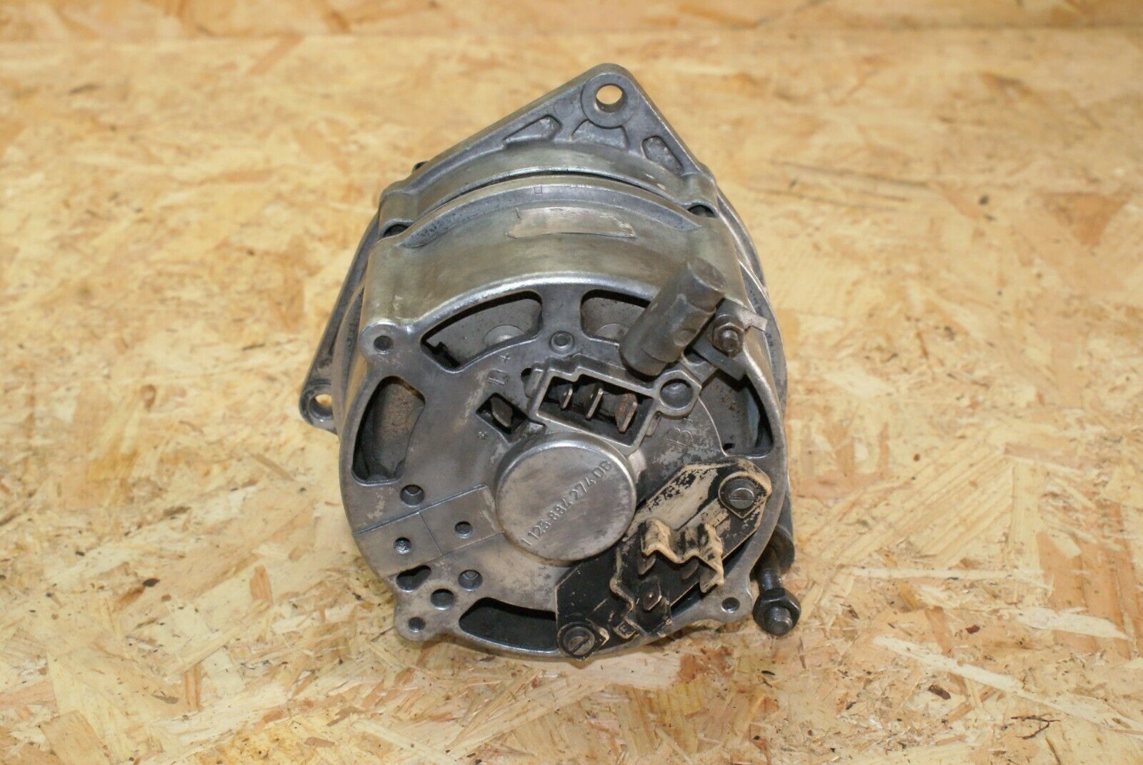 2355 Mercedes-Benz W123 280E Alternator Bosch 1125884274