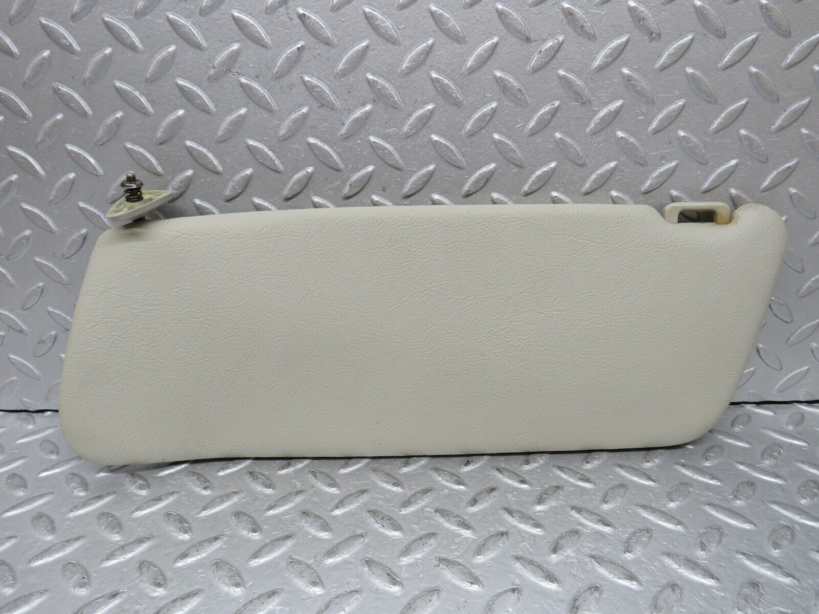 37386 Mercedes-Benz W109 300SEL Sun Visor Right Side